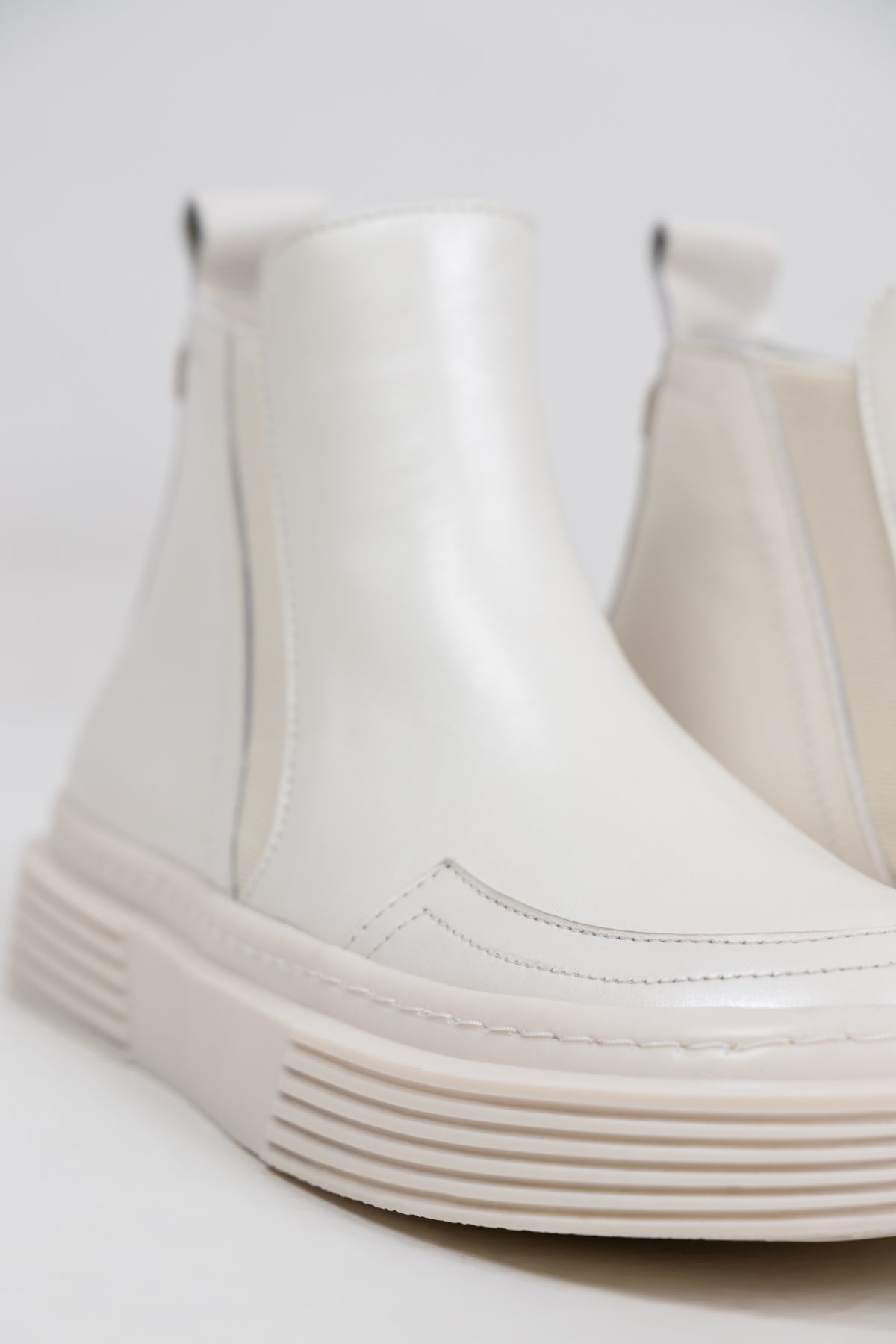 Off White Ankle Boots Bianca