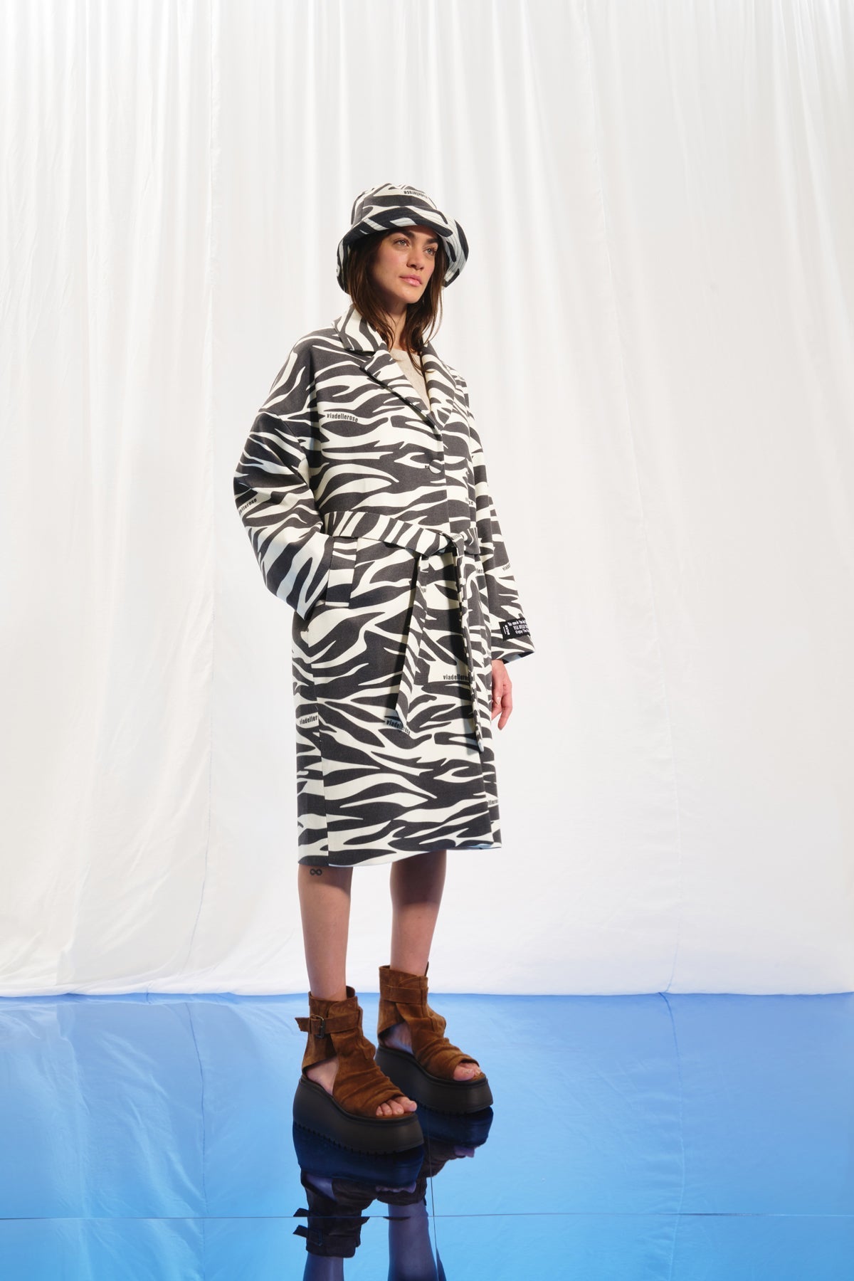 Black Off White Hat Joe3