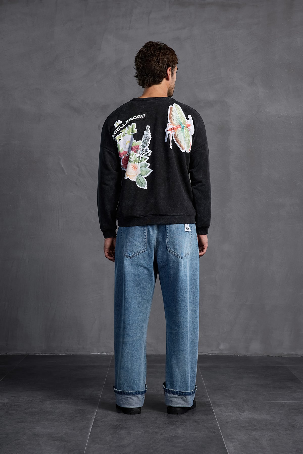 Black Printed Crew Neck Sweatshirt 10001