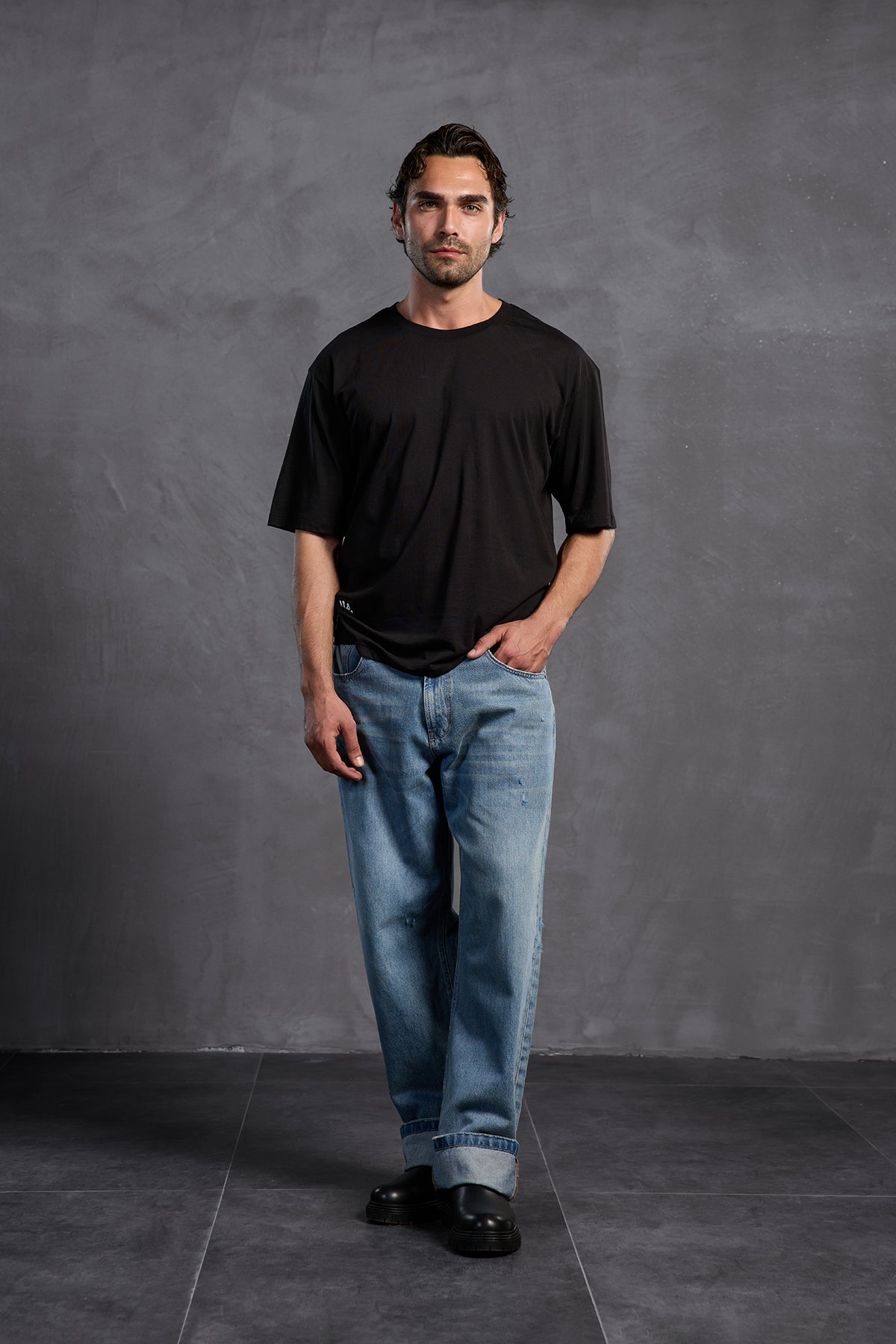 Black Printed Round Neck T-shirt 10010