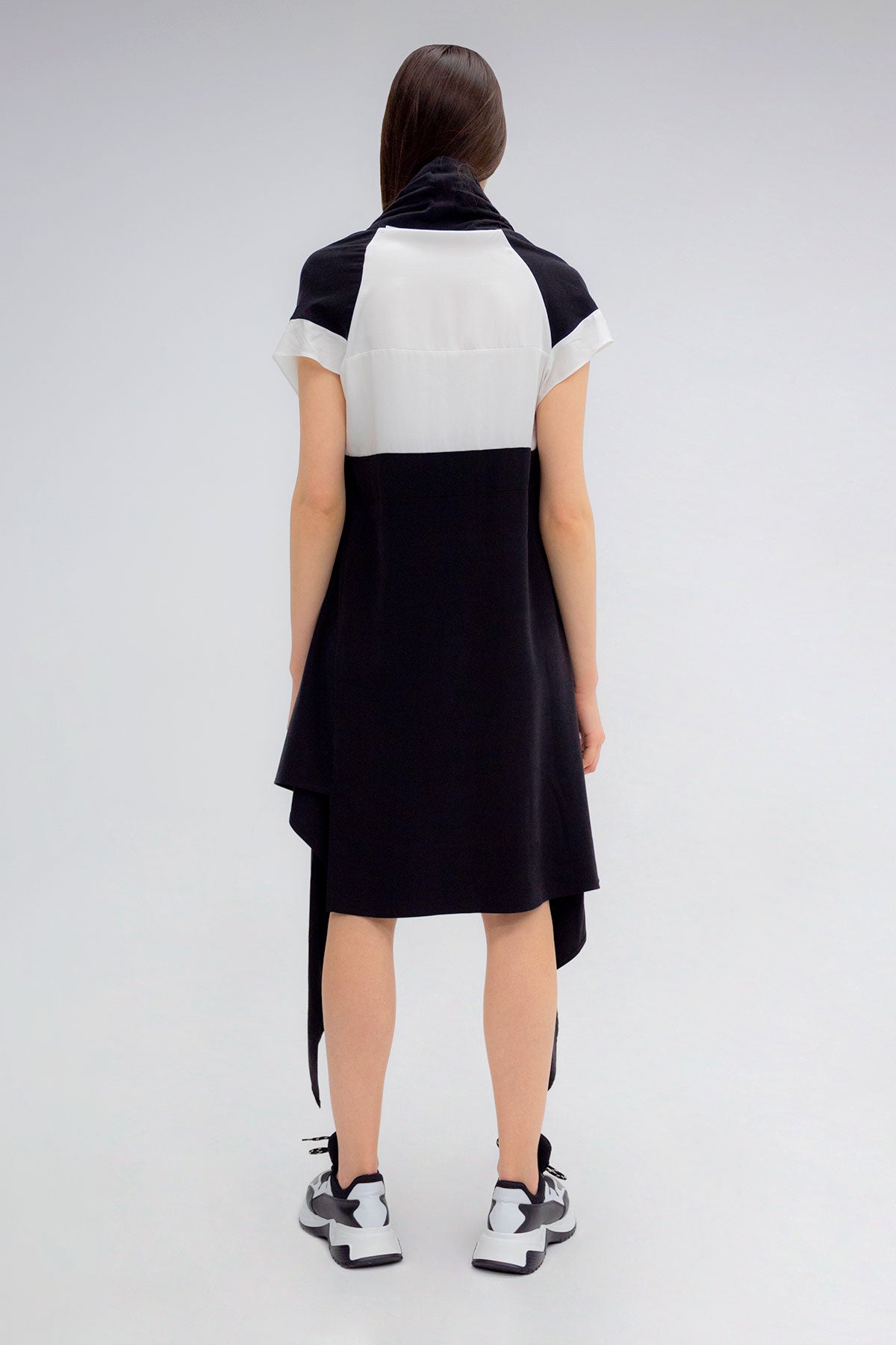 Nero Off White Dress 5197