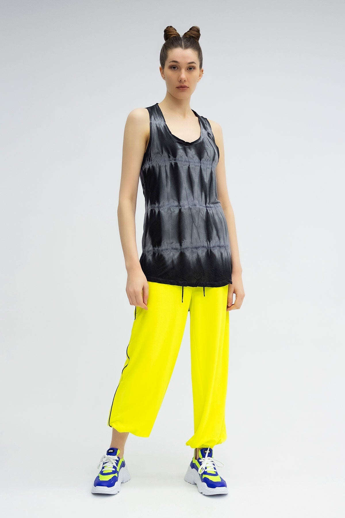 Nero Batik Tang Top 5502