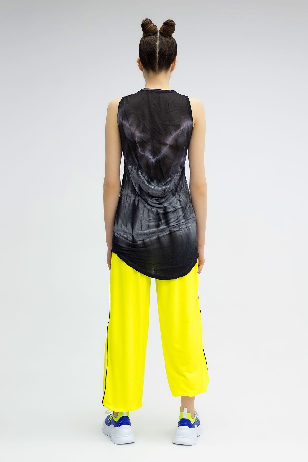 Nero Batik Tang Top 5502