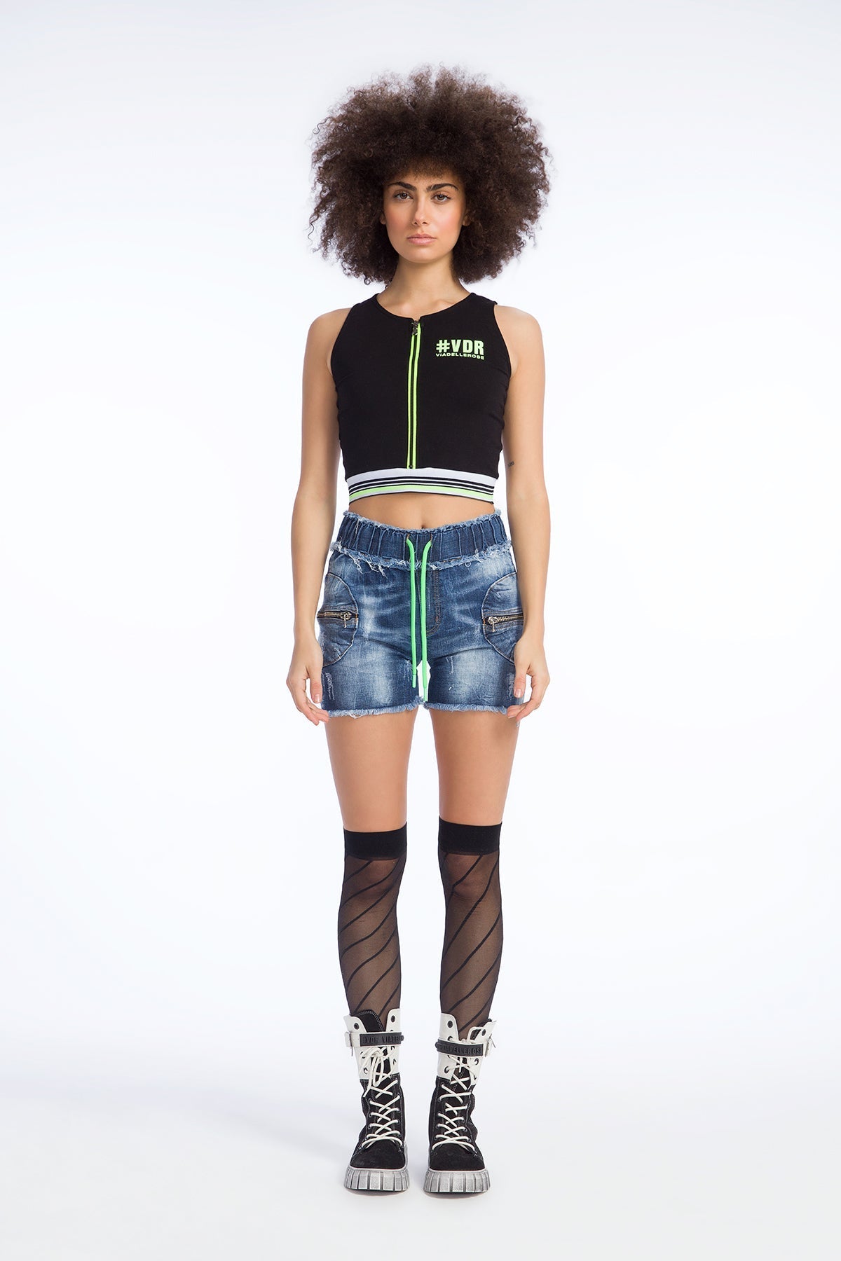 Blu Shorts 9012