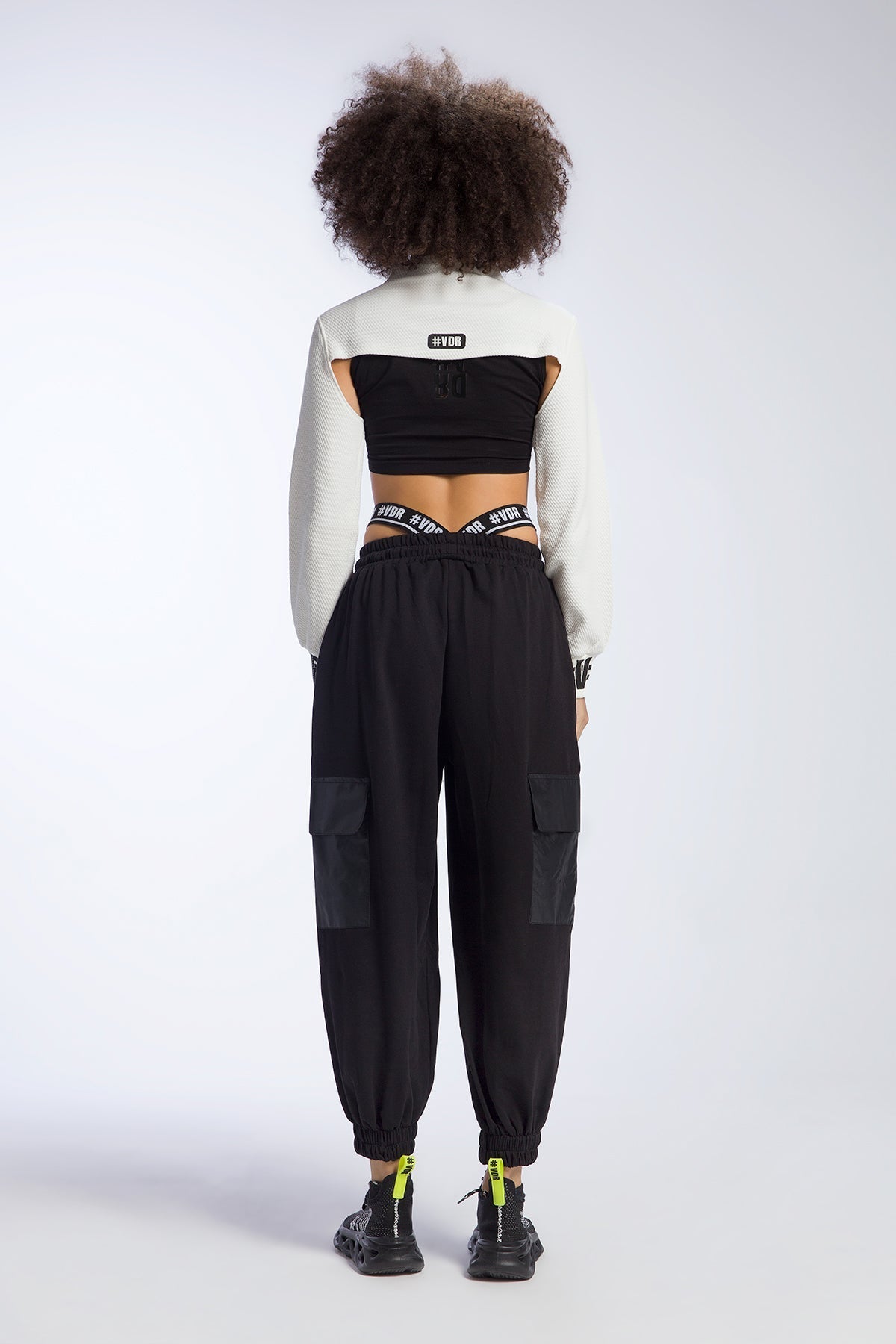 Off White Bolero 9302