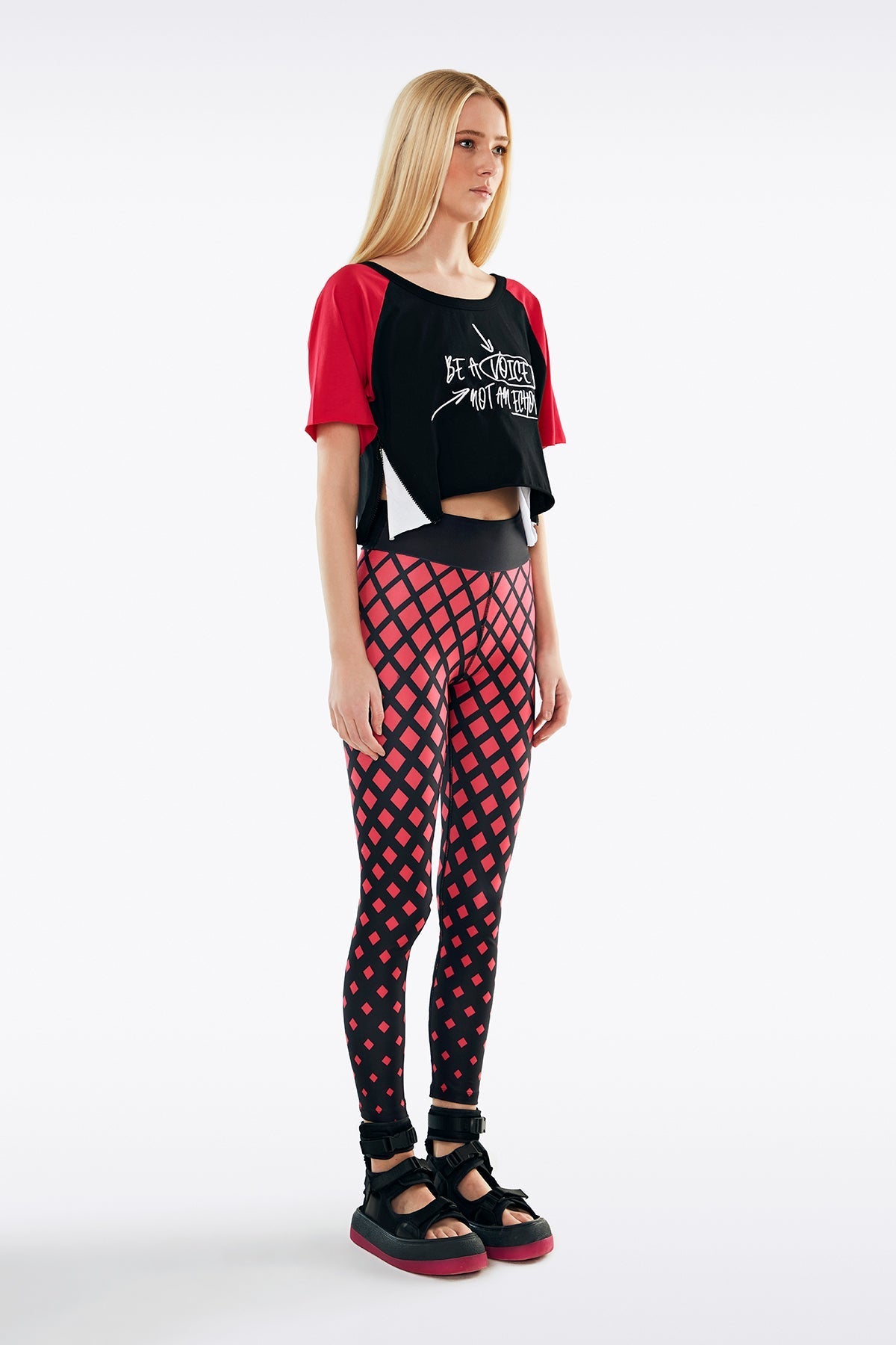 Nero Fuxia T-shirt 11106