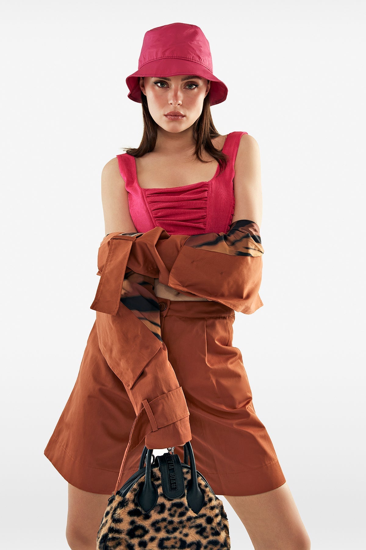 Rugine Shorts 11214