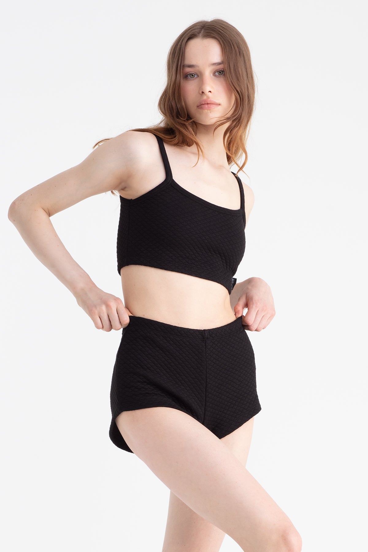 Nero Shorts 11477