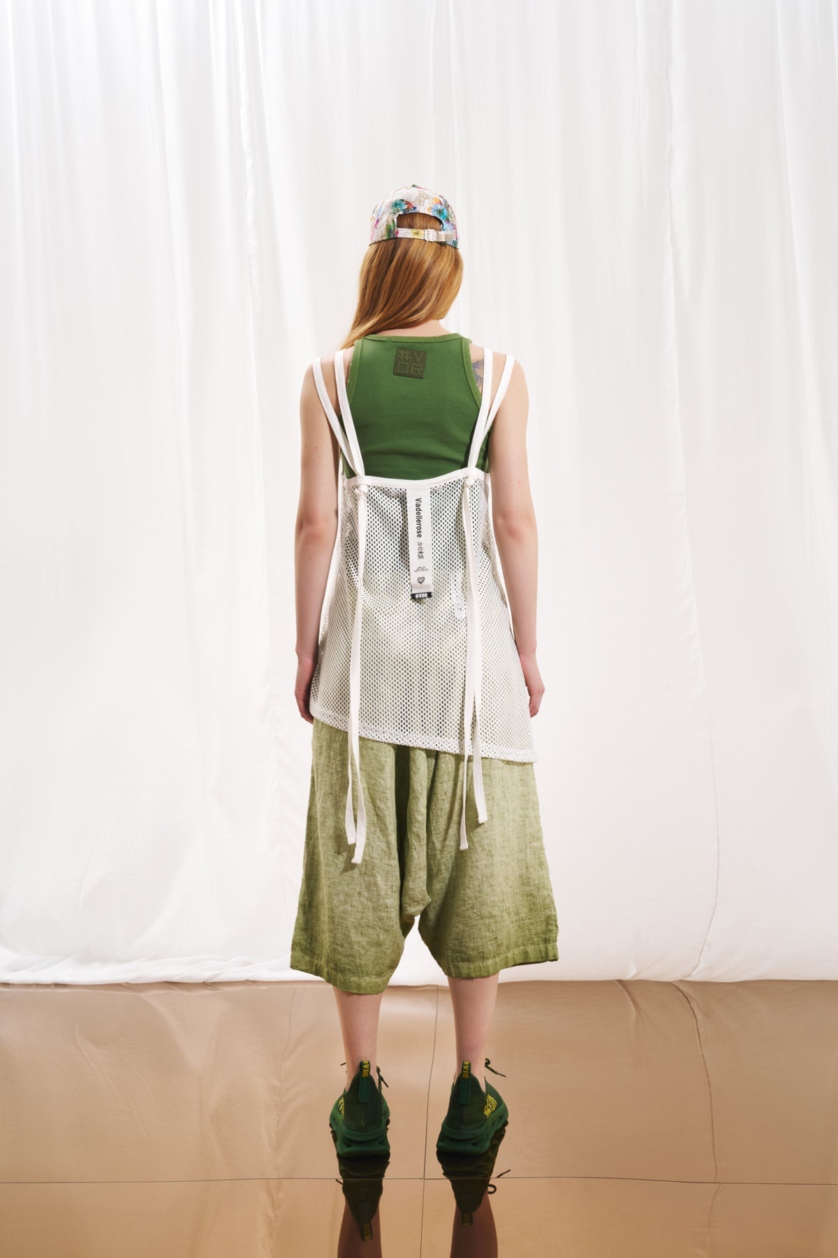 White Tank Top 17054