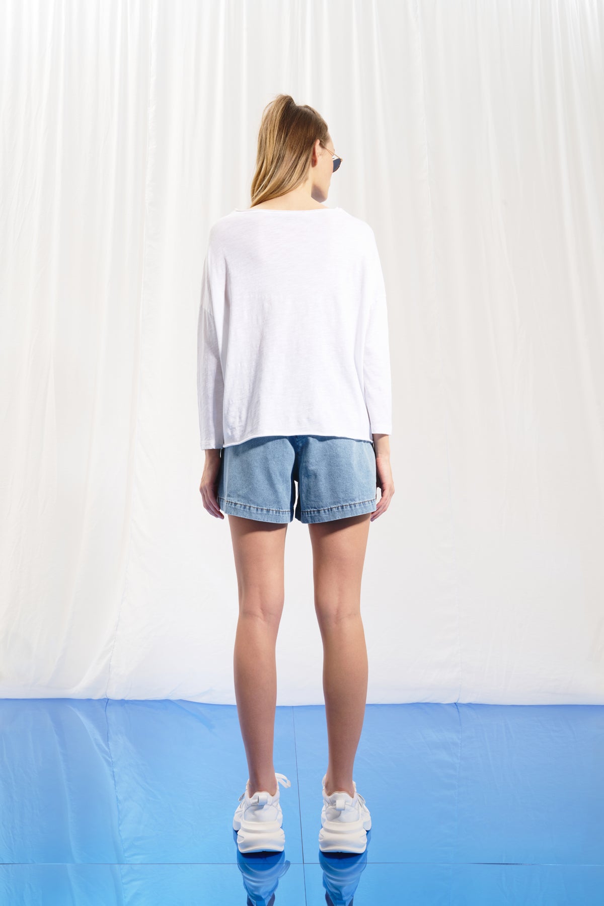 White T-shirt 17079