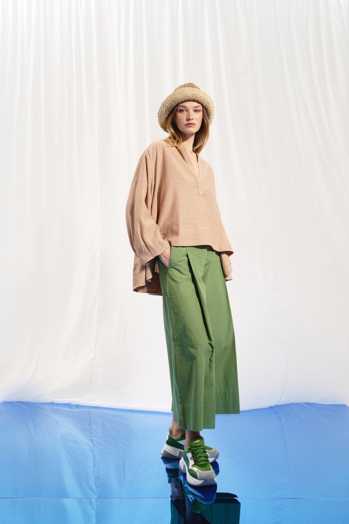 Olive Green Wide-leg Pleated Trousers 17098