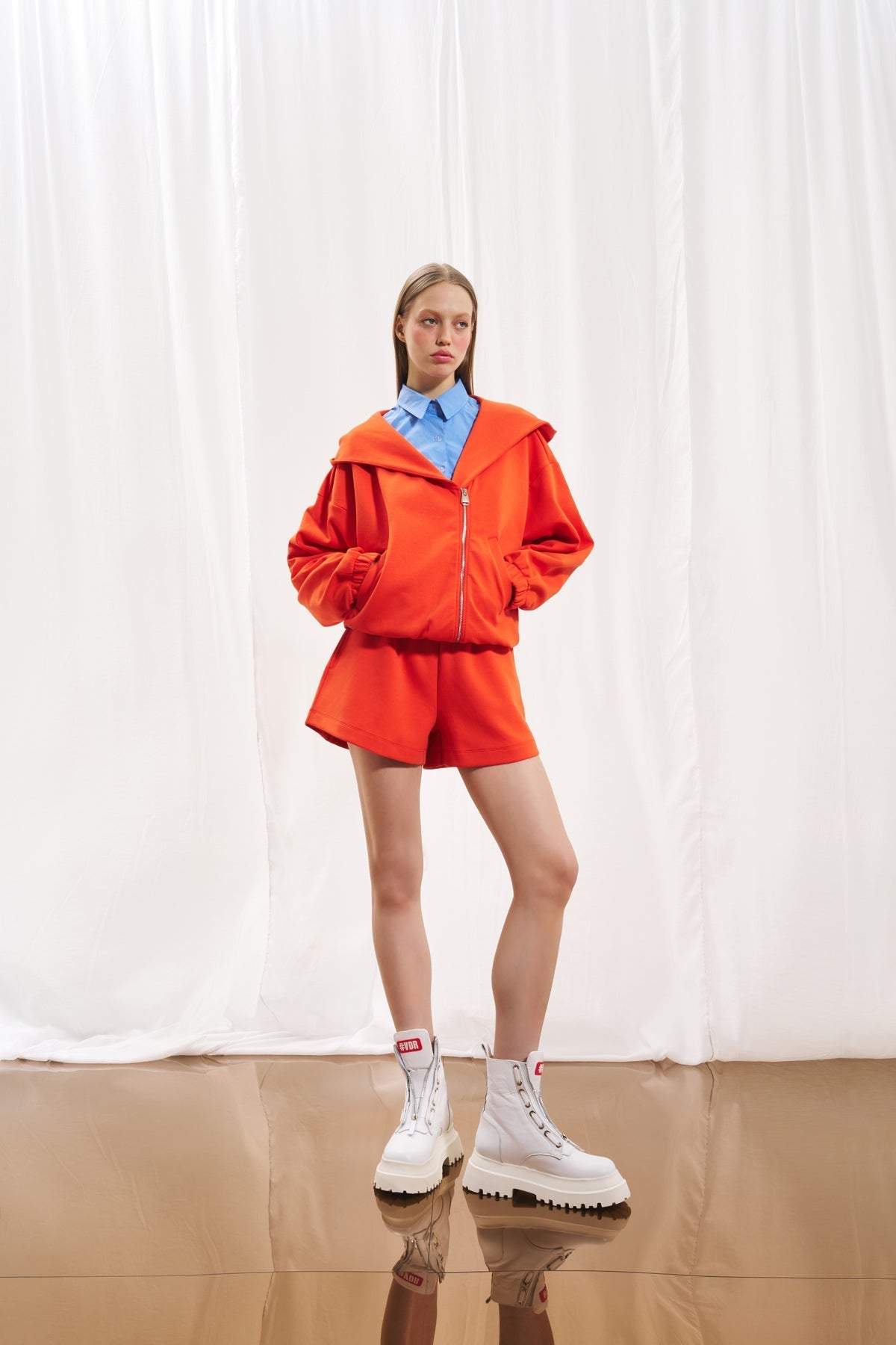 Orange Perakende Shorts 17130