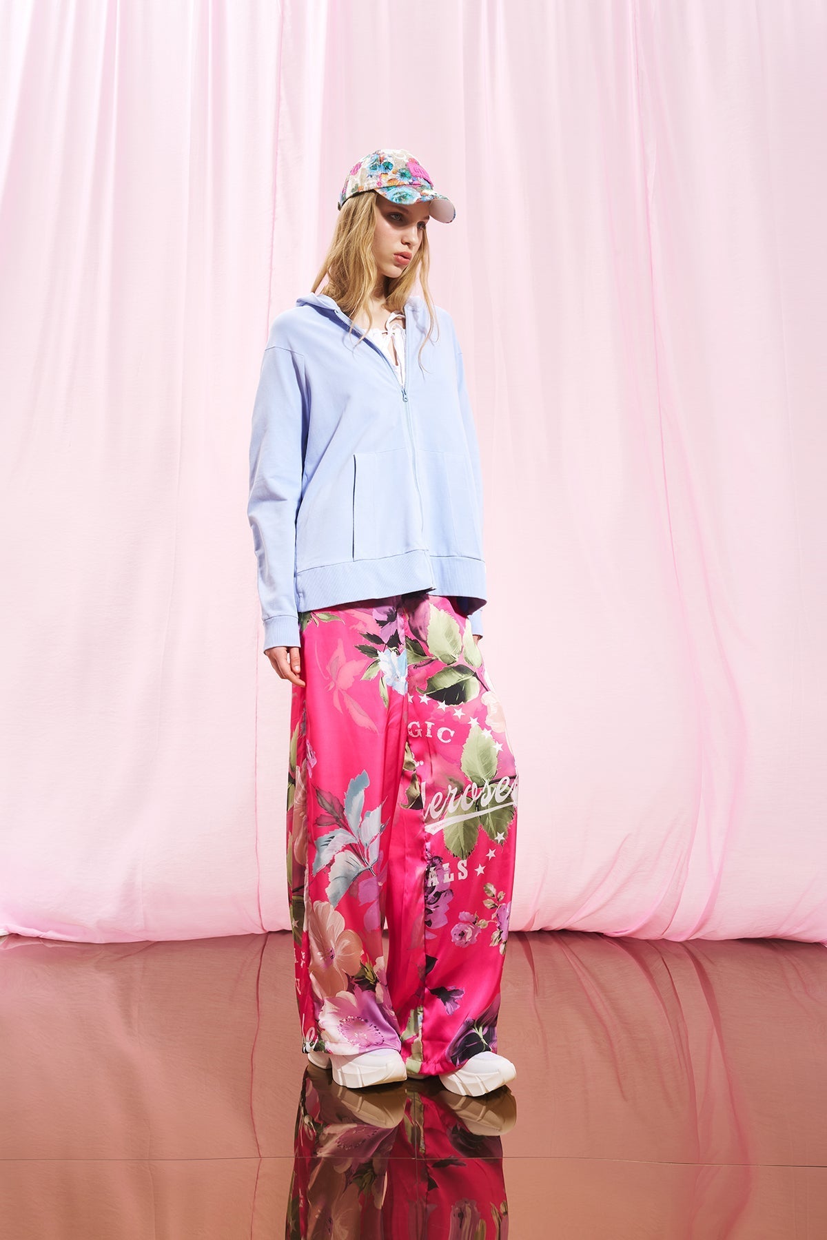 Lilac Sweatshirt 17240