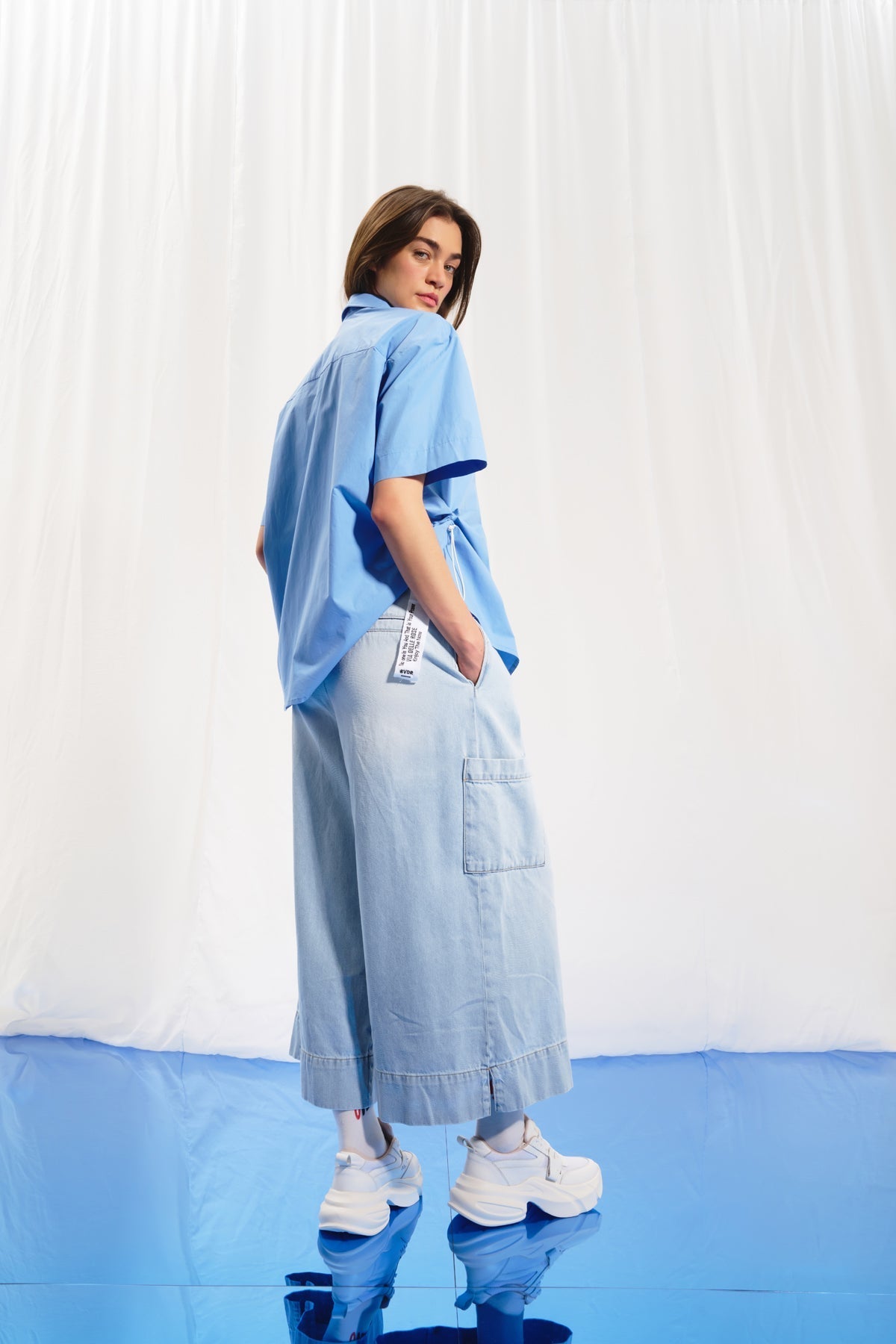 Light Blue Pleated Wide-leg Denim Trousers 17374