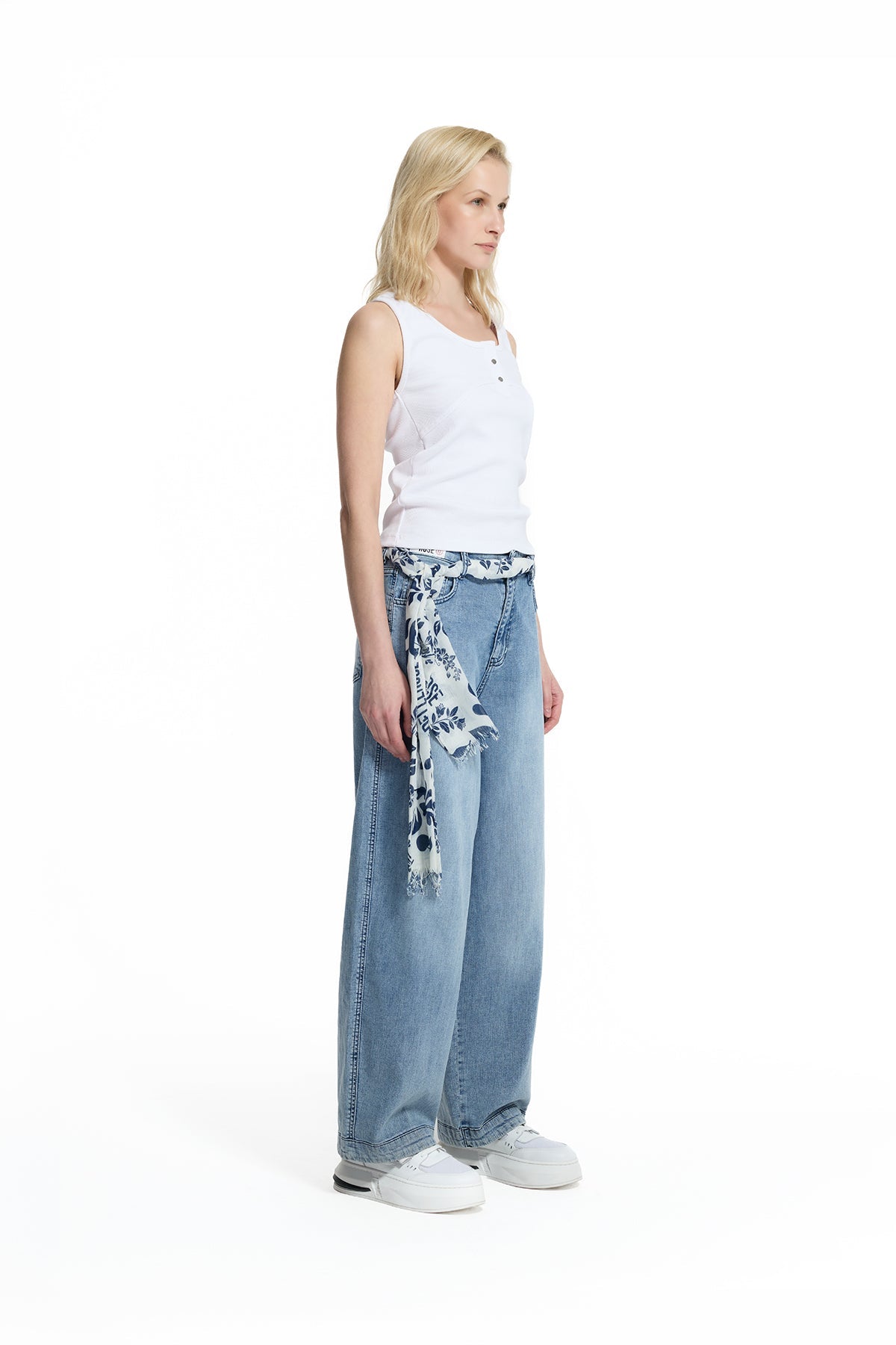 Blue Belt Detail Denim Trousers 19003