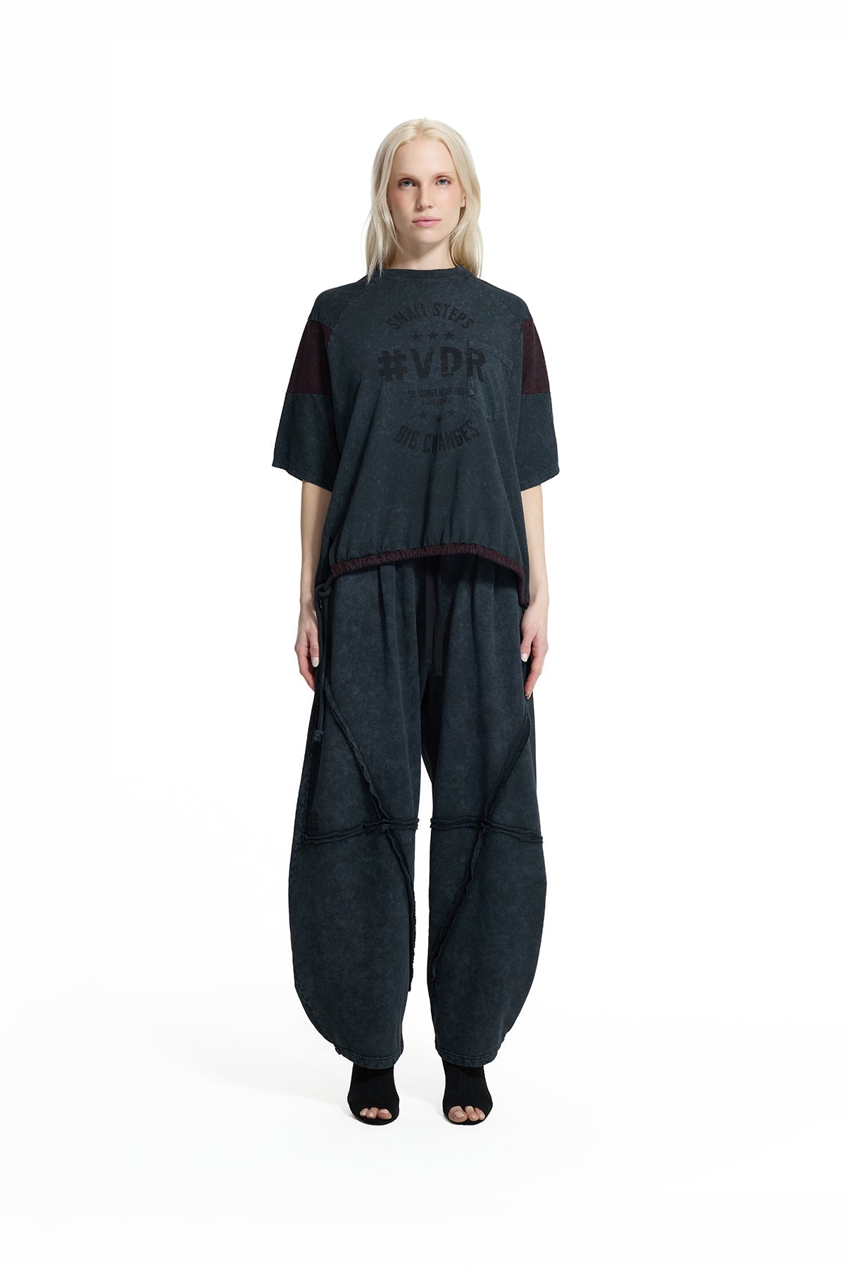 Black Washed Burgundy Detail Drawstring Hem Vdr Print Oversize T-shirt 19014