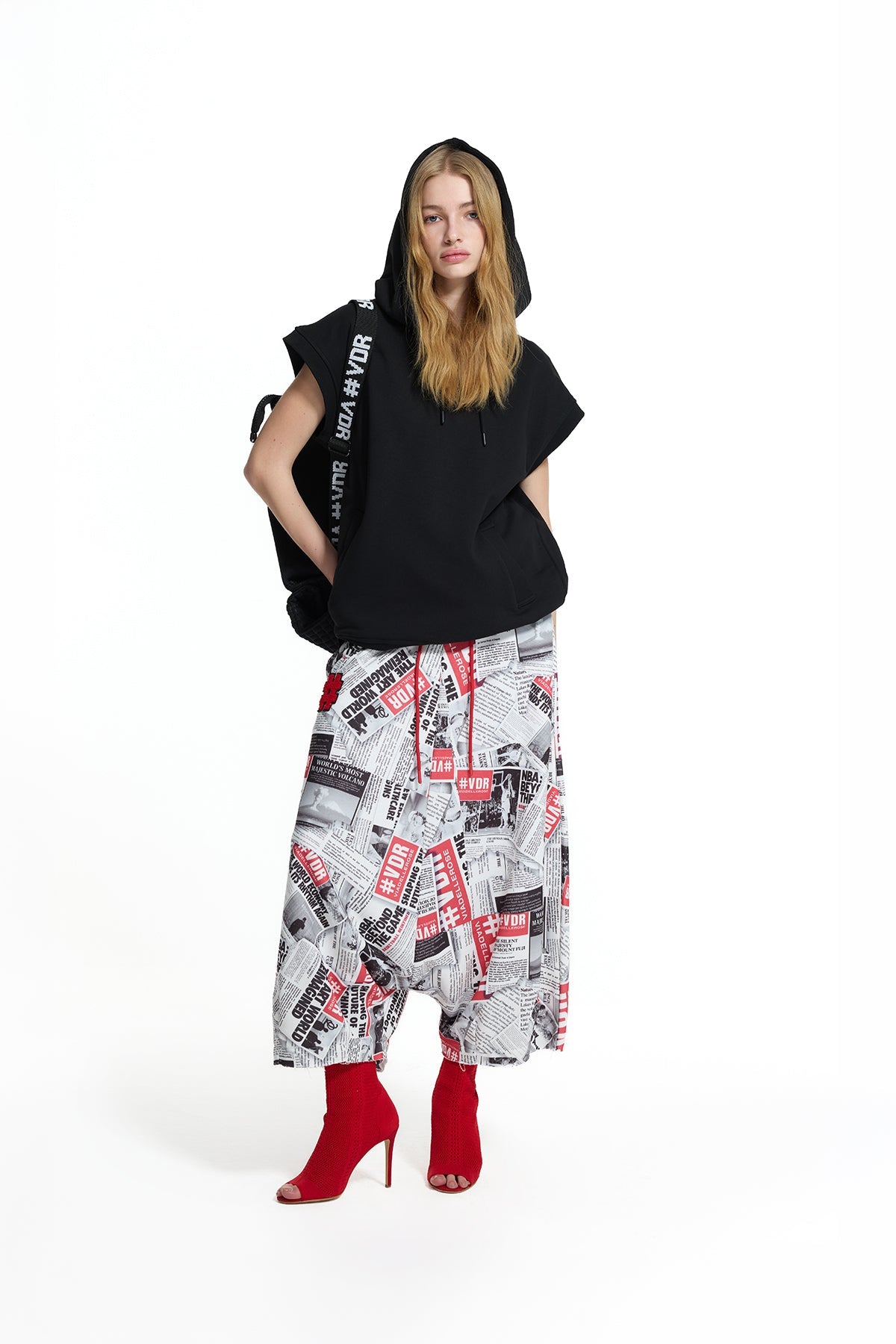White Black Newspaper Print Double Elastic Waist Drawstring Harem Trousers 19032