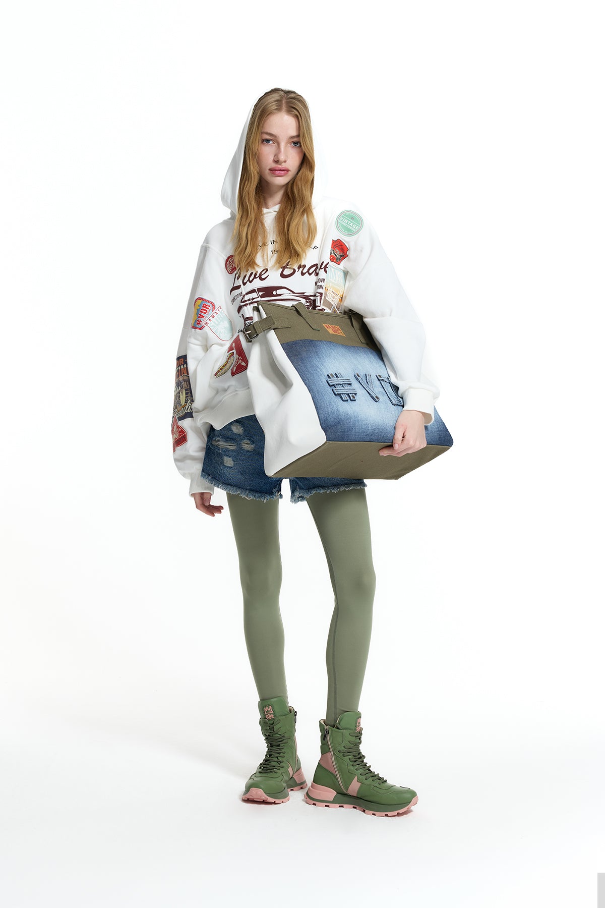 Off White Patch And Print Detail Cropped Hooded Sweatshirt 19044