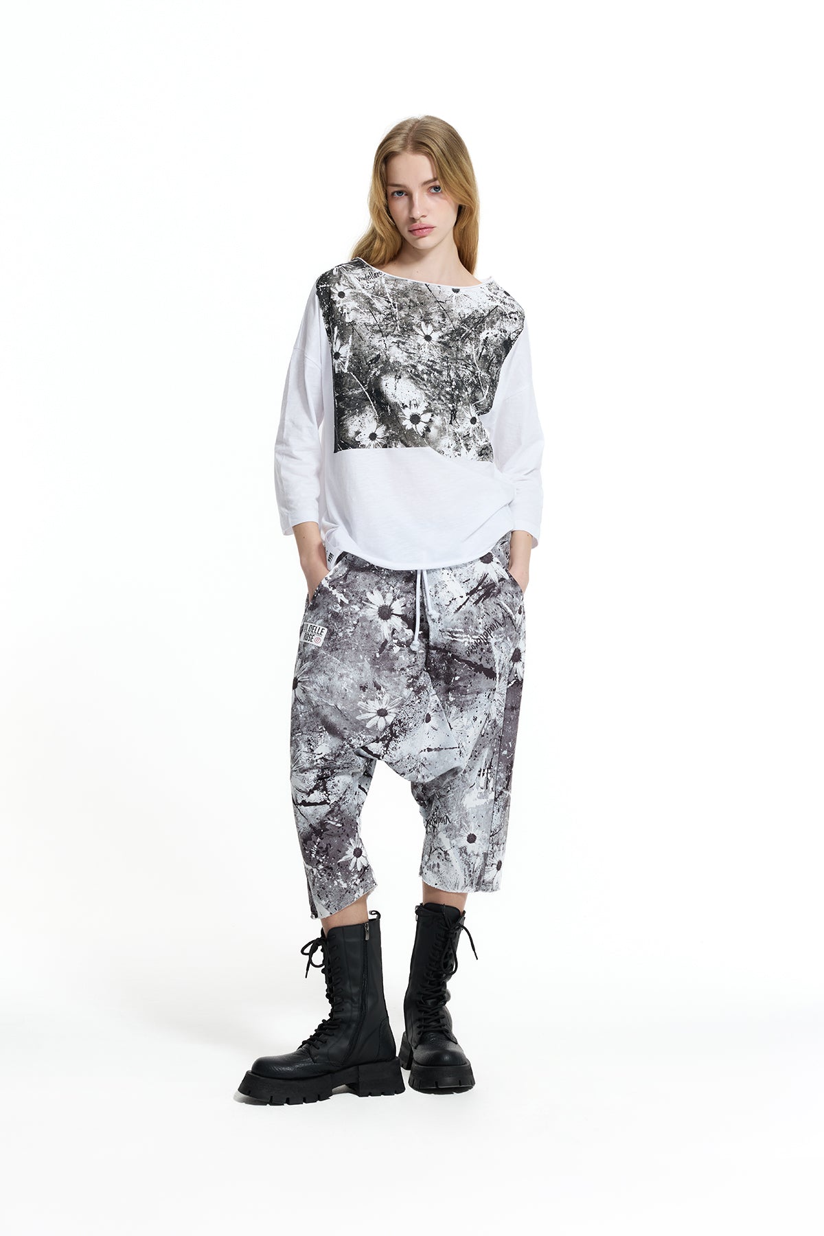 Black White Floral Print Paint Effect Drop Crotch Bermuda Shorts 19048
