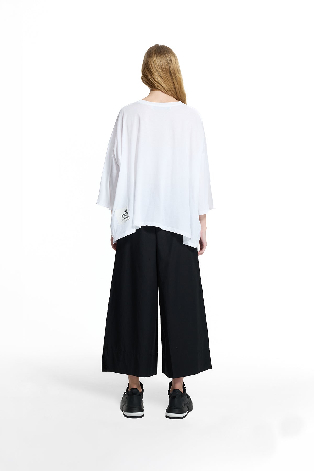 White Baroque Graphic Print Crop Oversize T-shirt 19082
