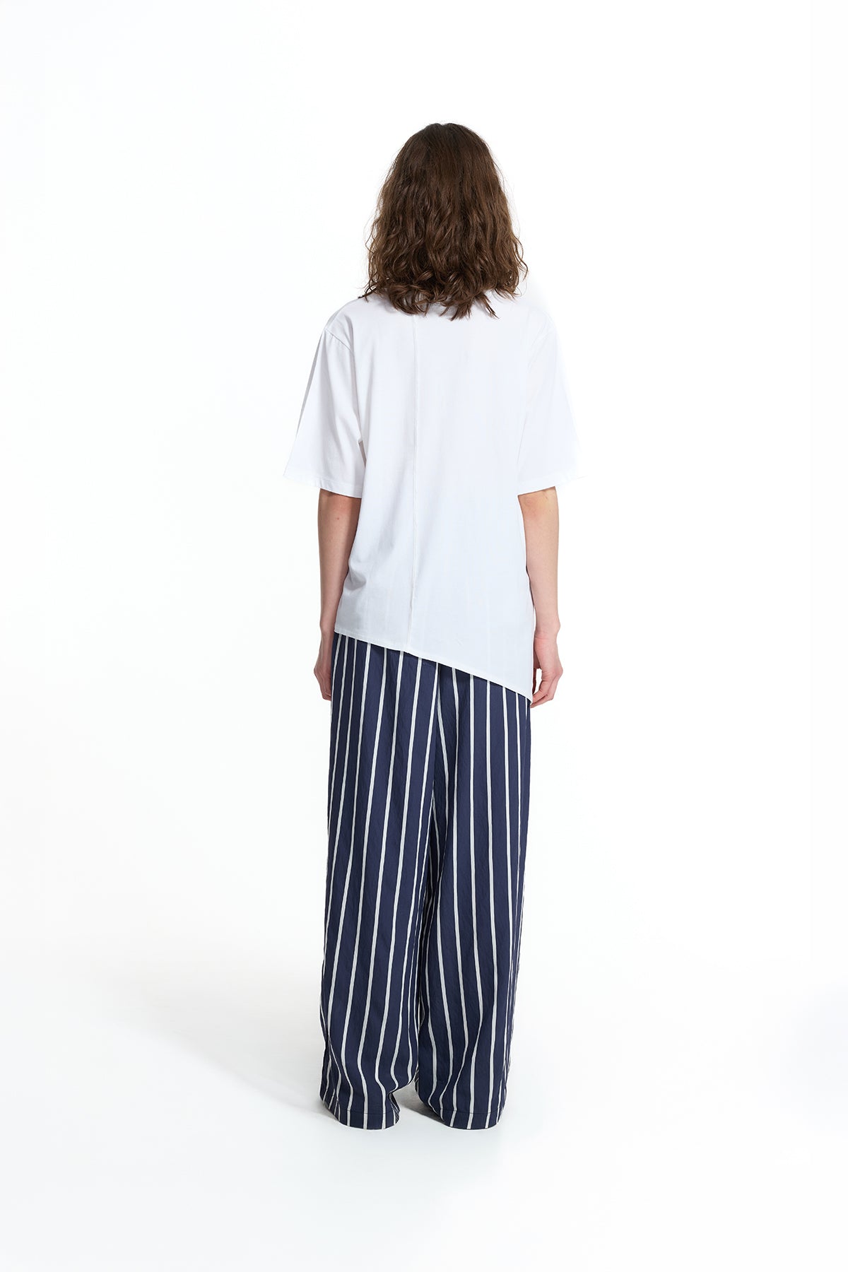 White Graphic Asymmetric T-shirt 19140