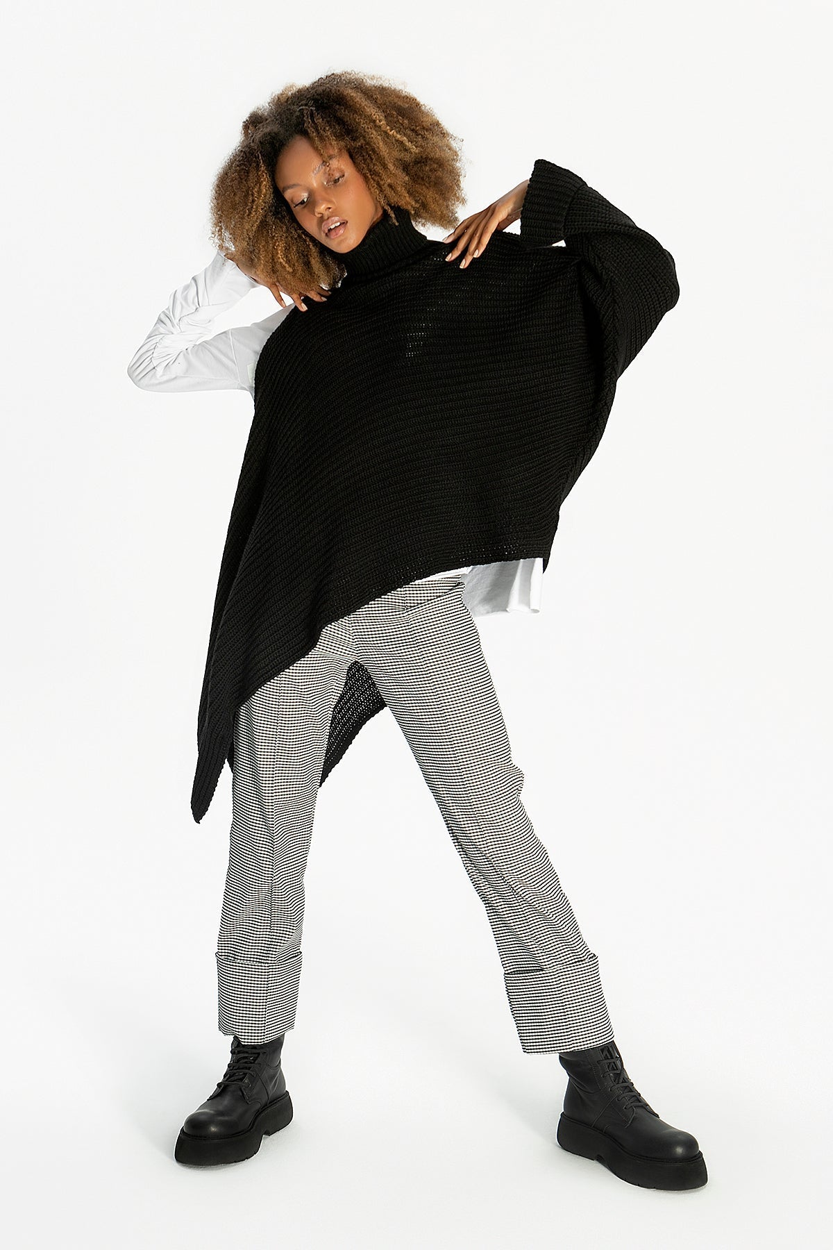 Nero Pullover 10030