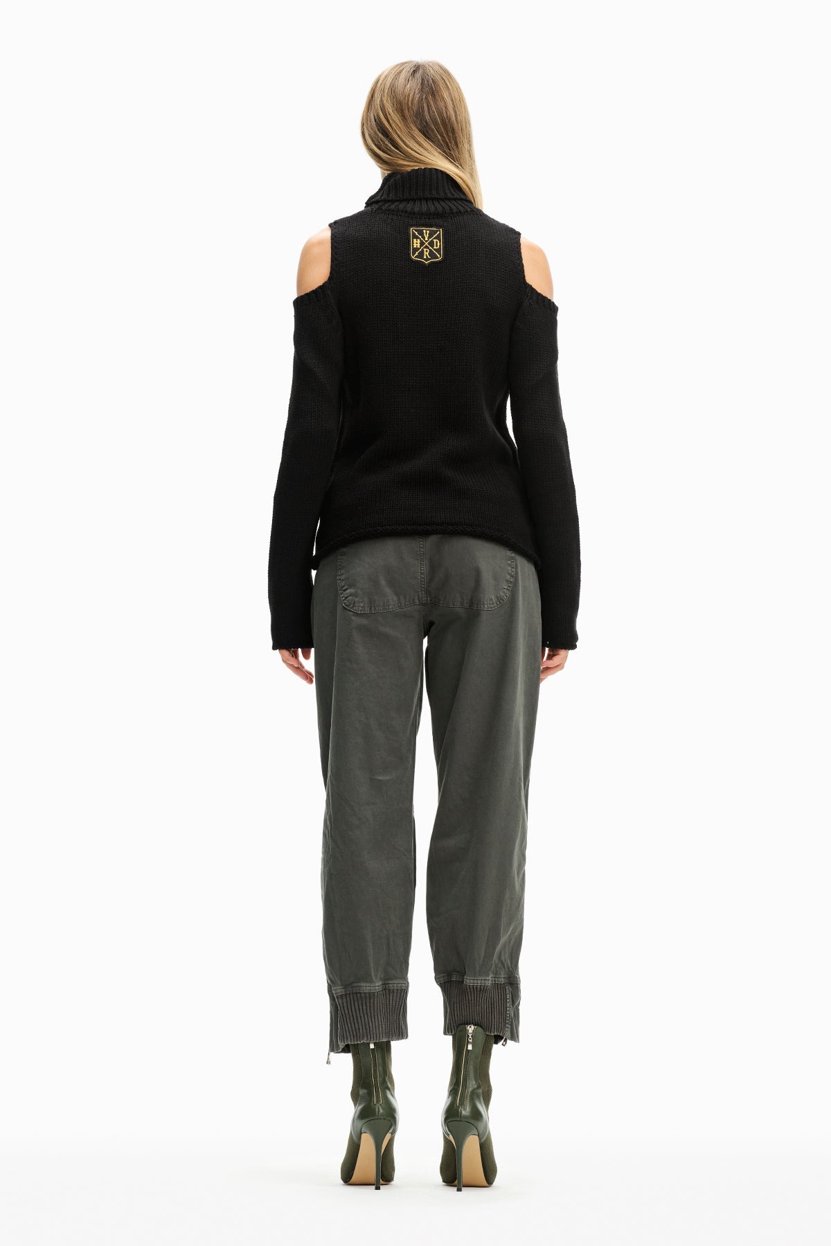 Nero Pullover 10361