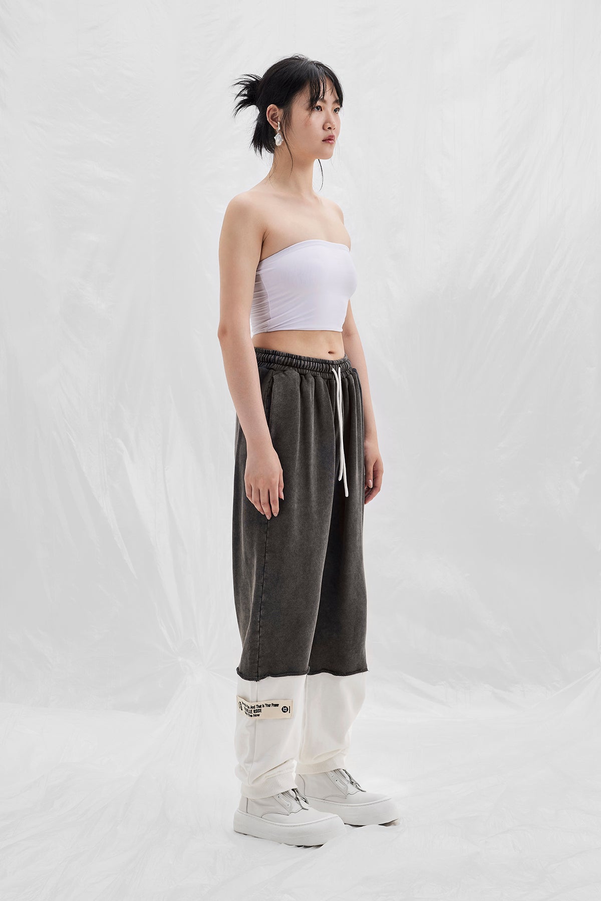 Nero Off White Pants 14044