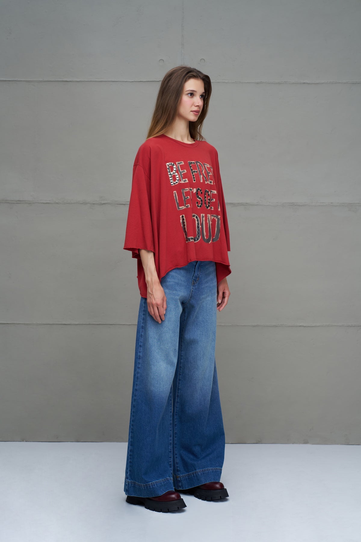 Maroon Slogan Asymmetric Oversized T-shirt 18035
