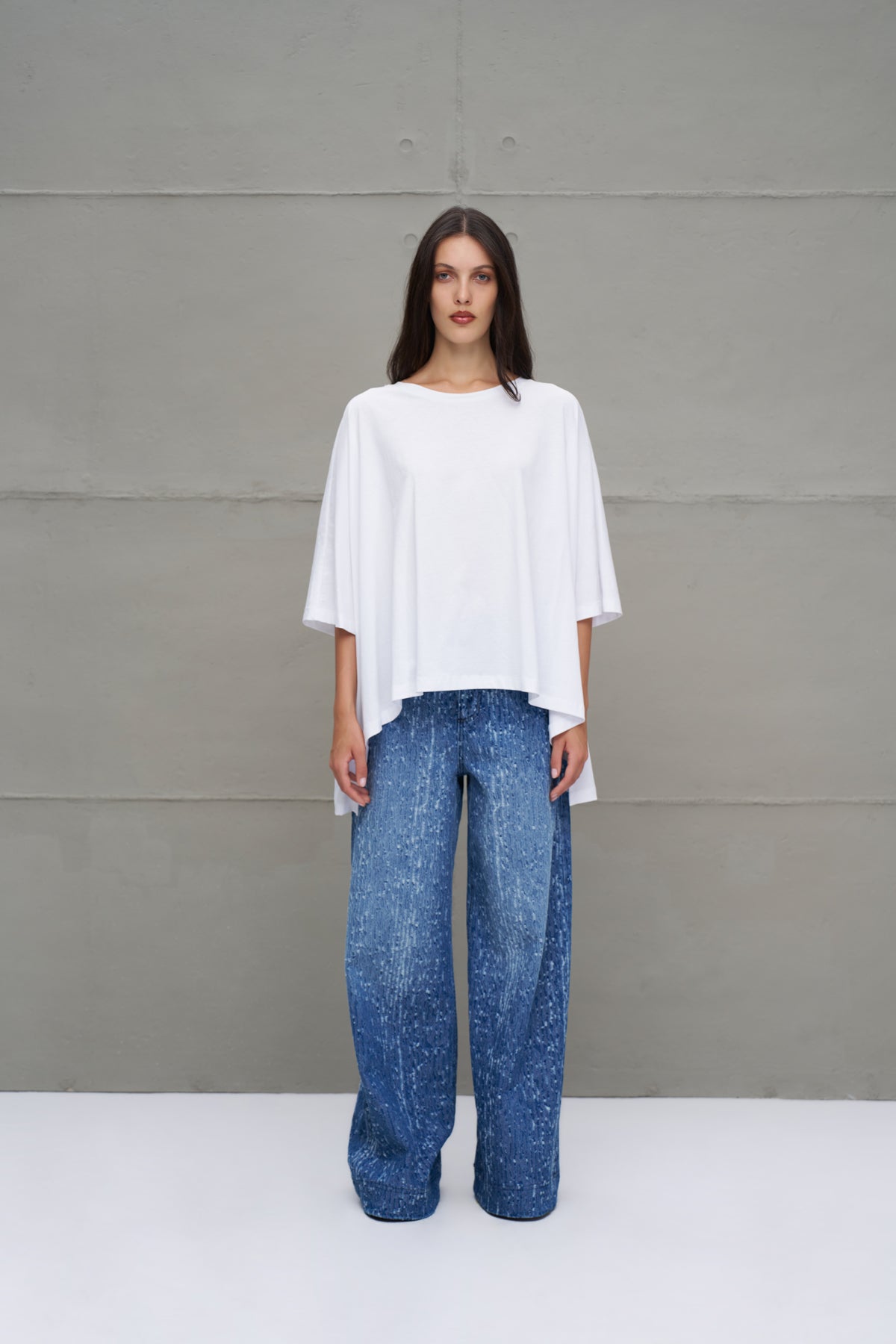 White Printed Asymmetric Oversized T-shirt 18037
