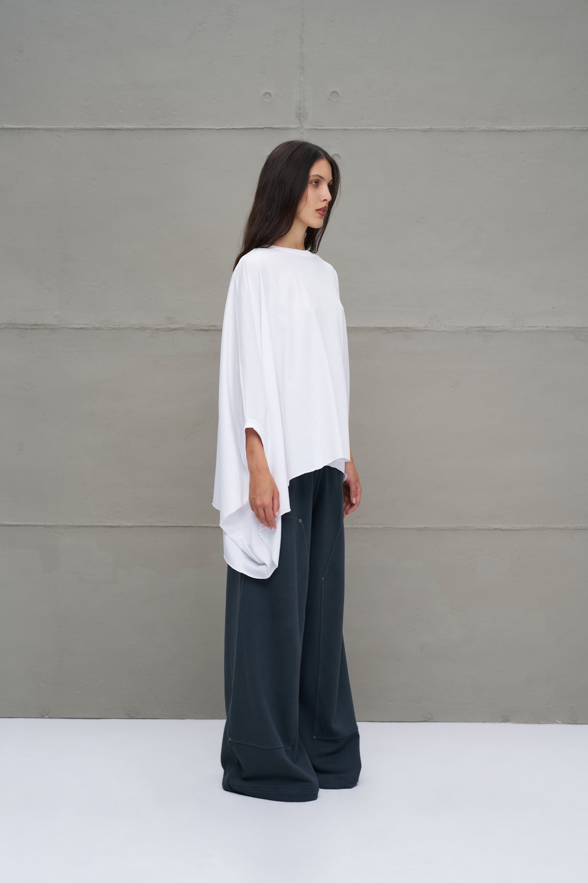 White Asymmetric Oversized T-shirt 18043