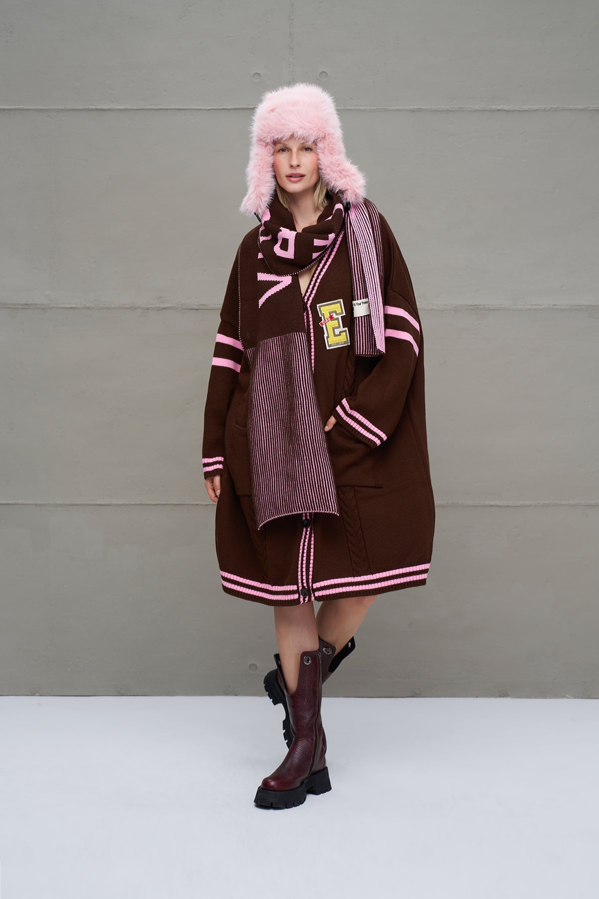 Brown Light Pink Long Oversize Knit Cardigan 18058