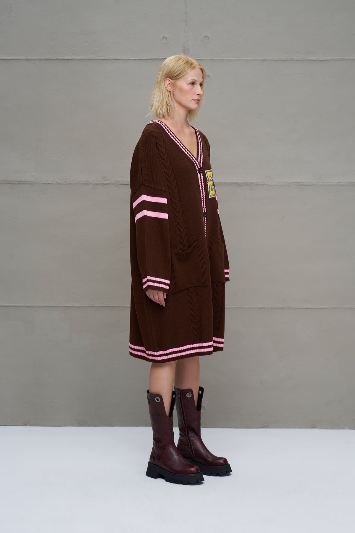 Brown Light Pink Long Oversize Knit Cardigan 18058