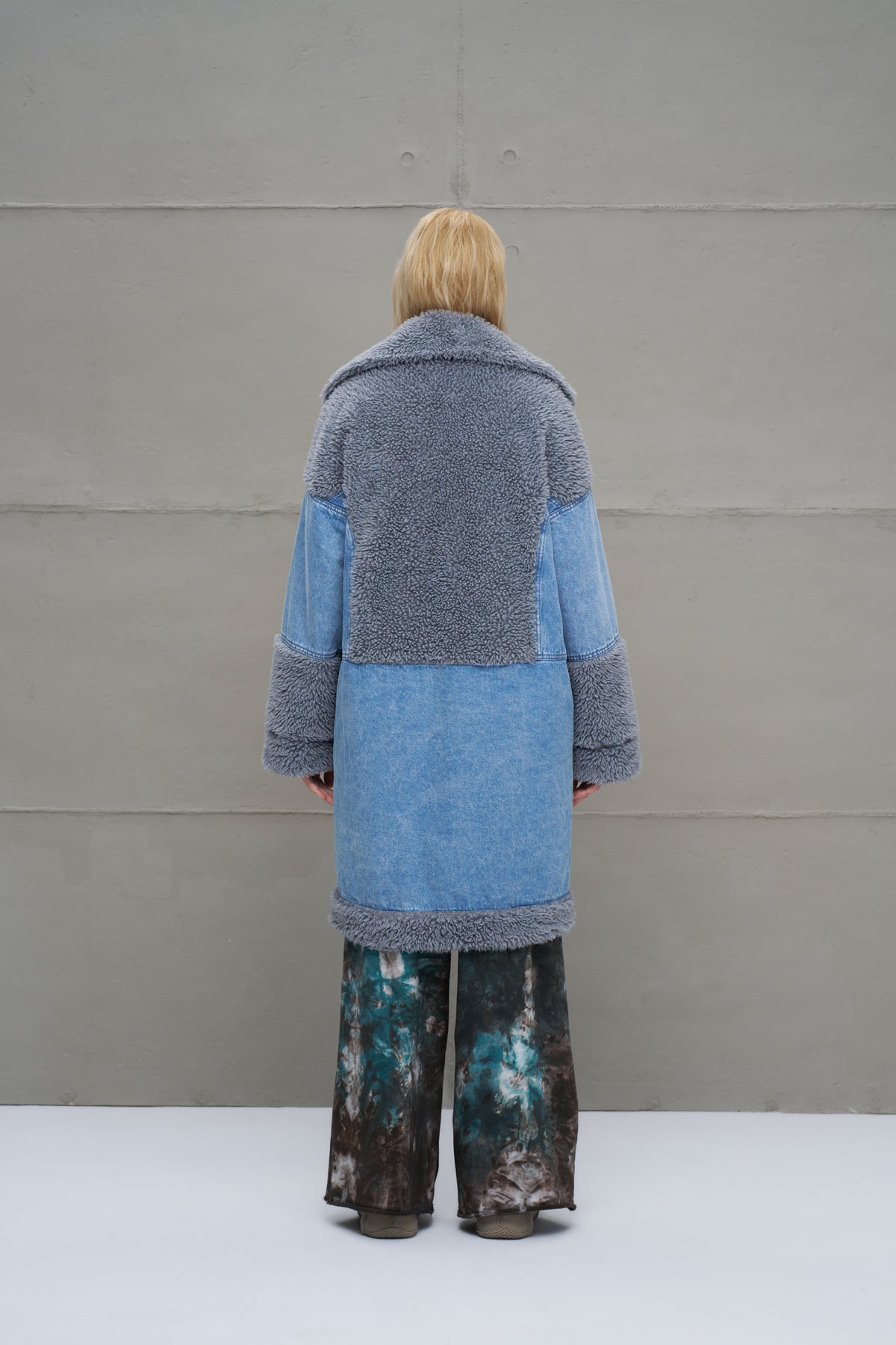 Blue Faux Fur Belted Denim Coat 18077
