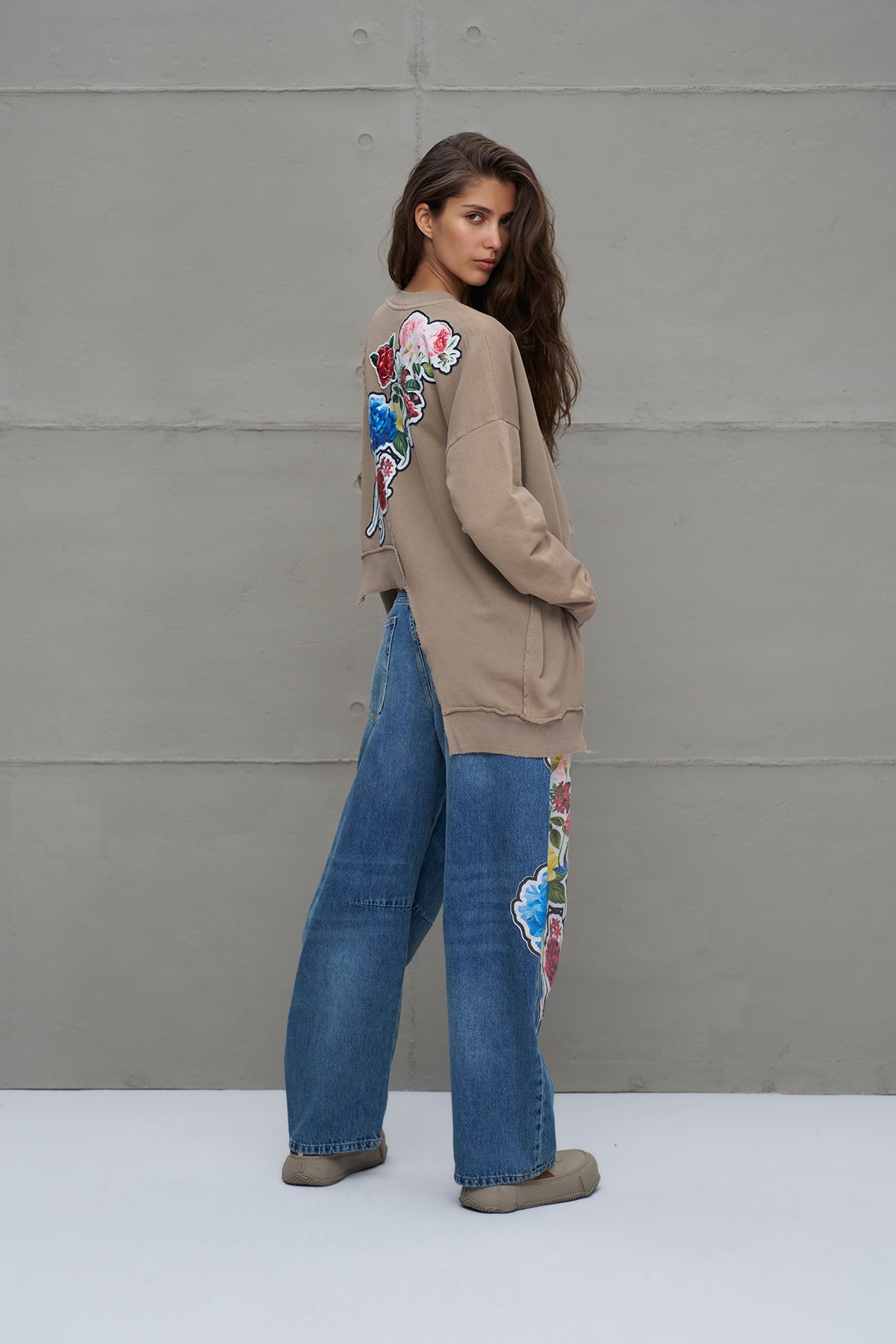 Beige Floral Oversize Sweatshirt 18157