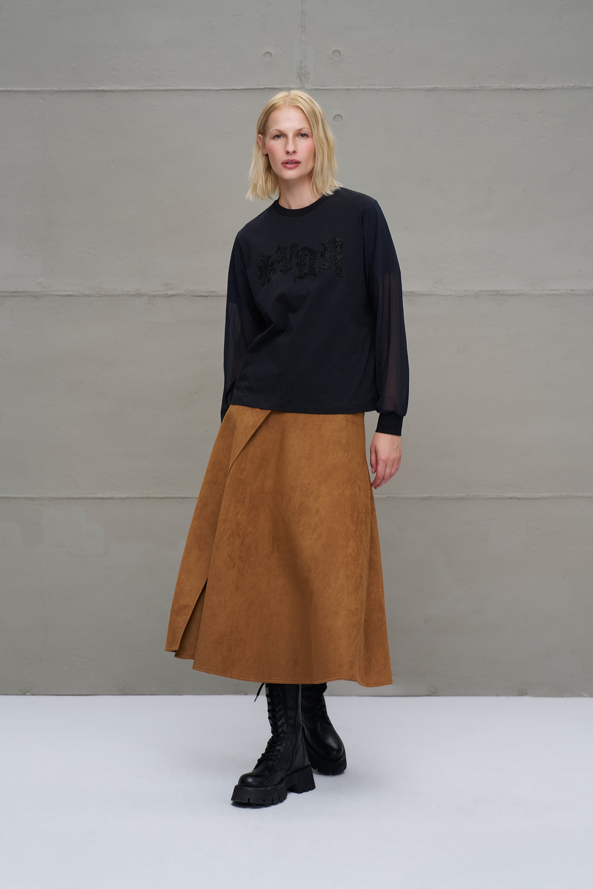 Black Tulle Sleeve T-shirt 18176