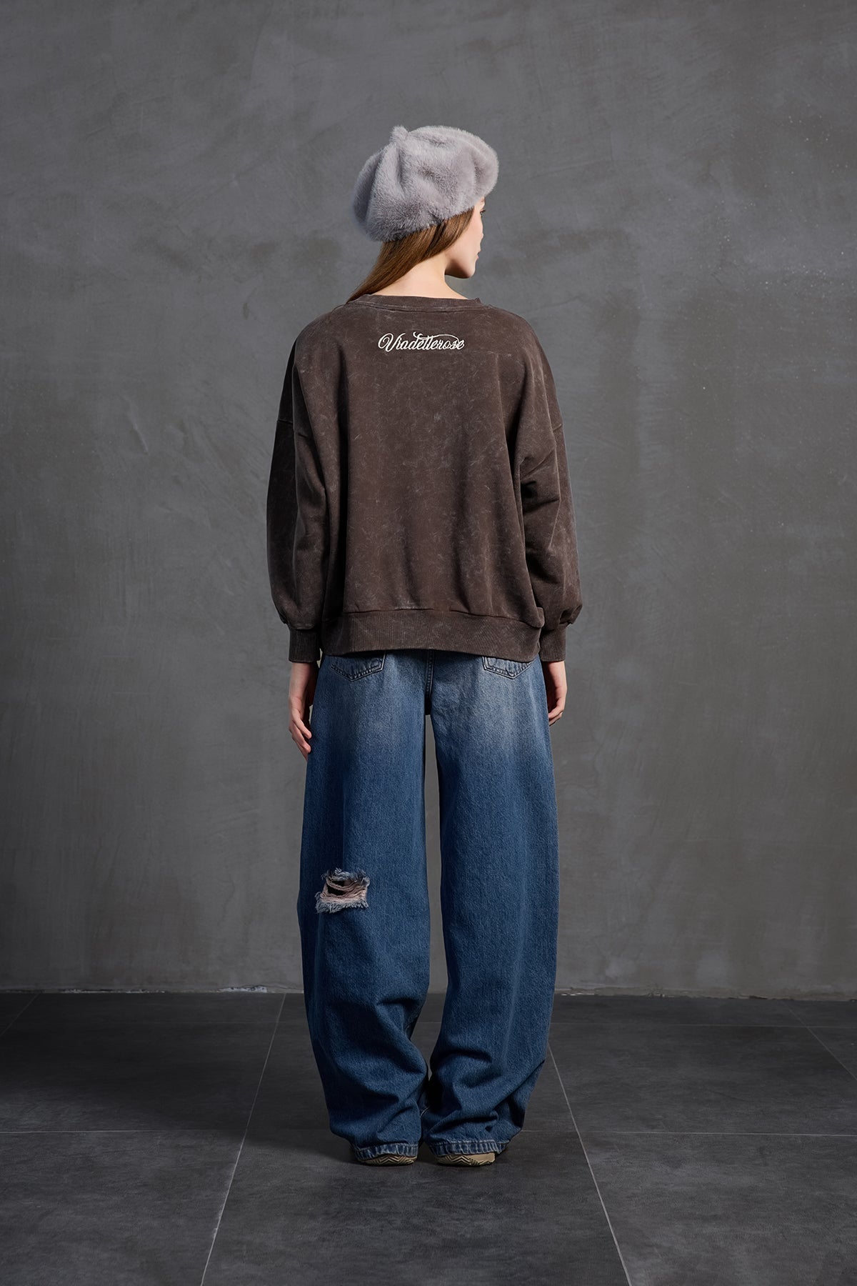 Brown Slogan-print Oversized Sweatshirt 18178