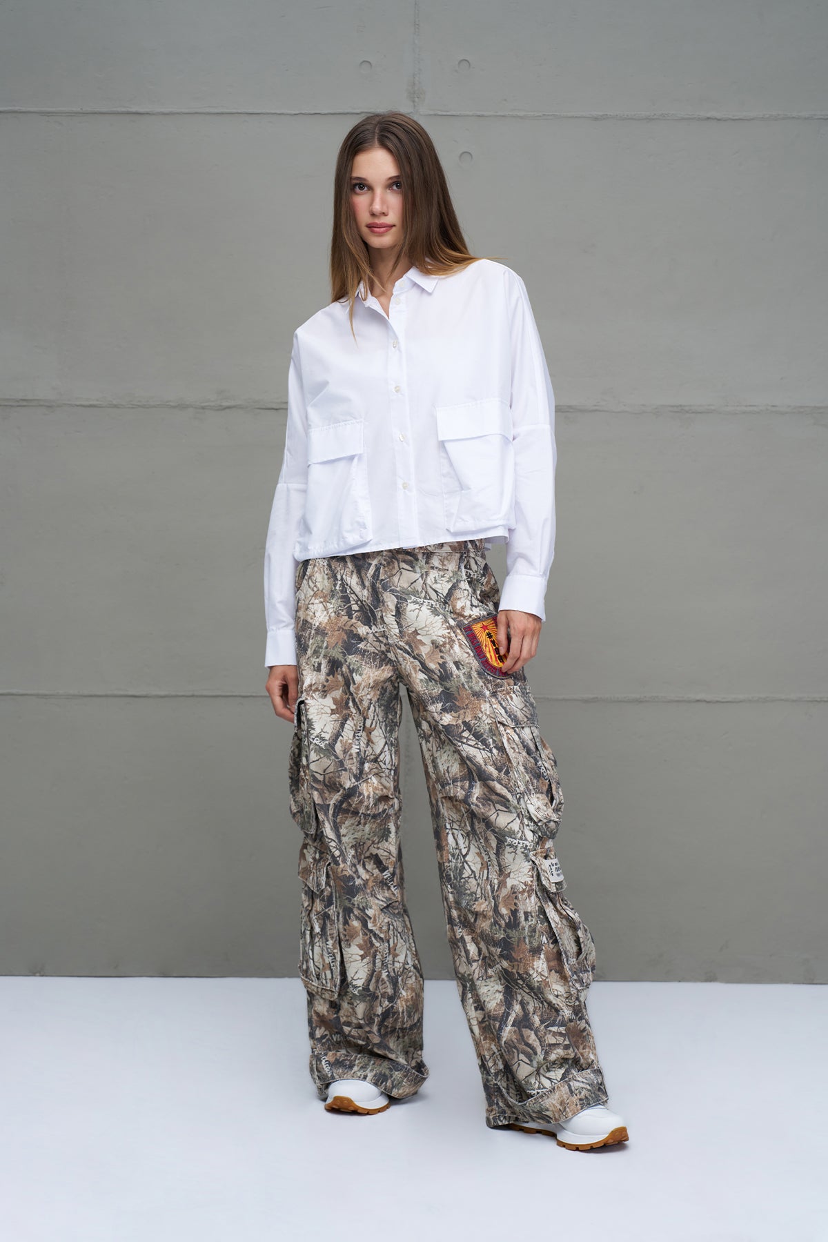 White Two-pocket Poplin Shirt 18196