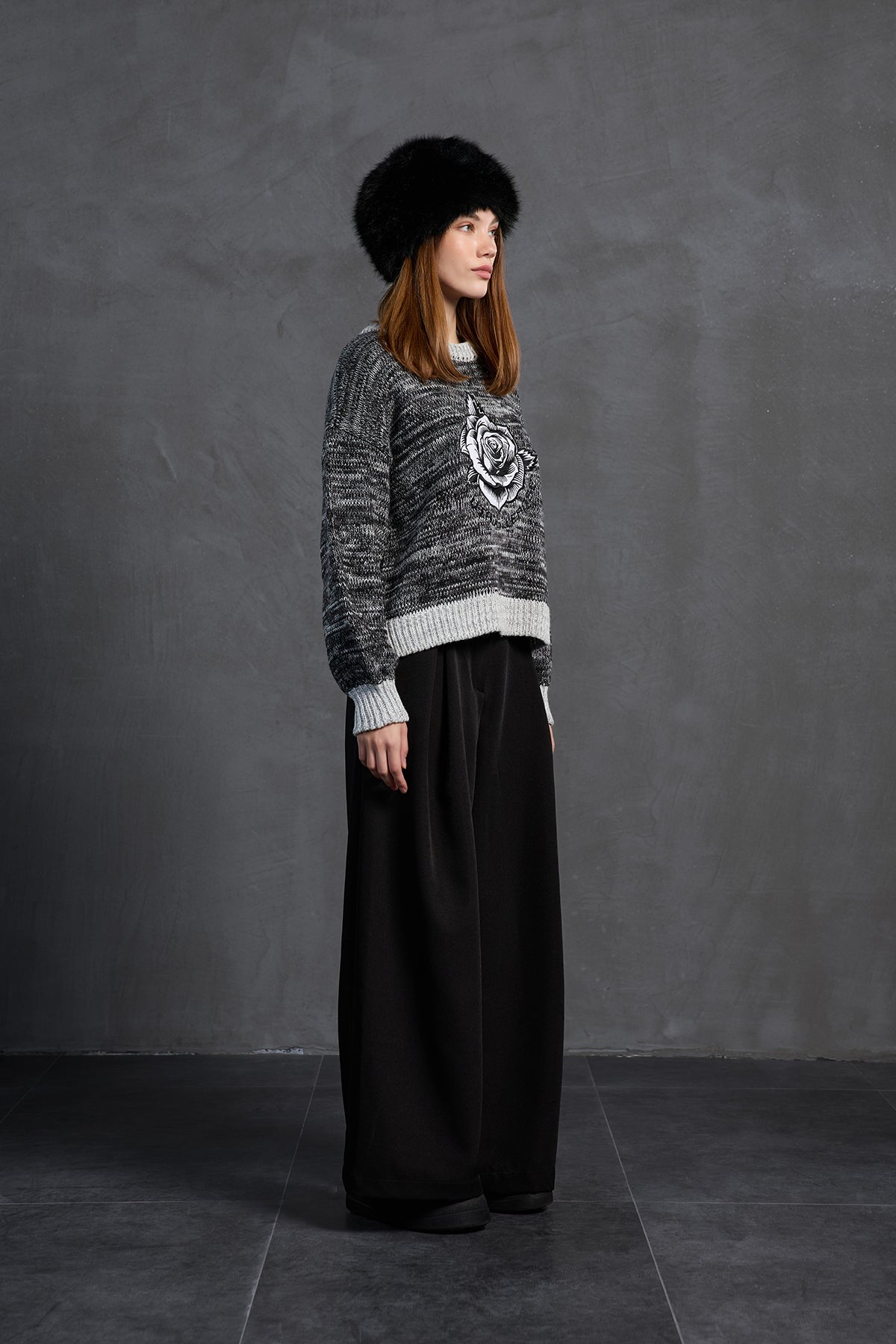 Black Pleated High-waist Trousers 18205