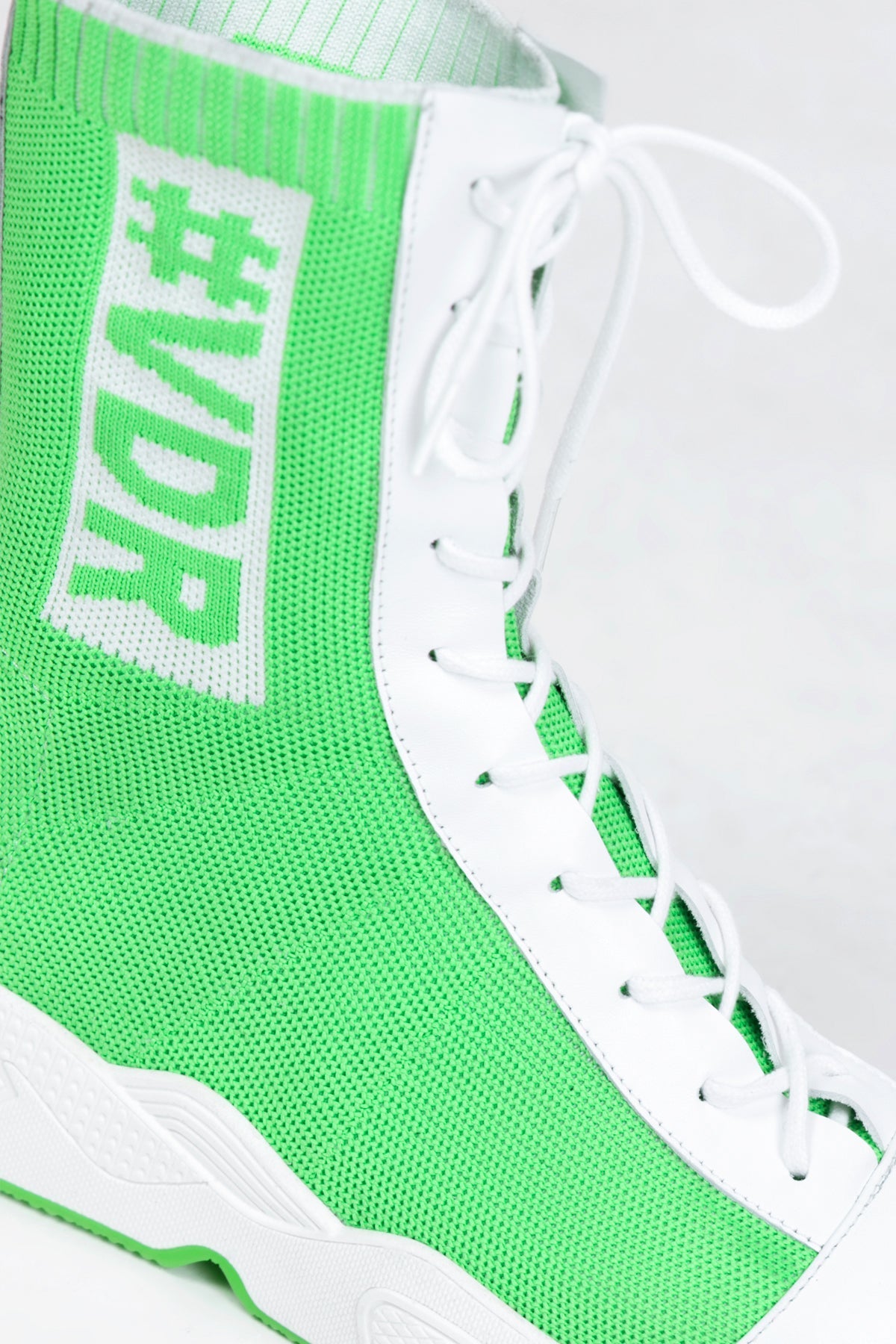 Verde Bianco Shoes Clay