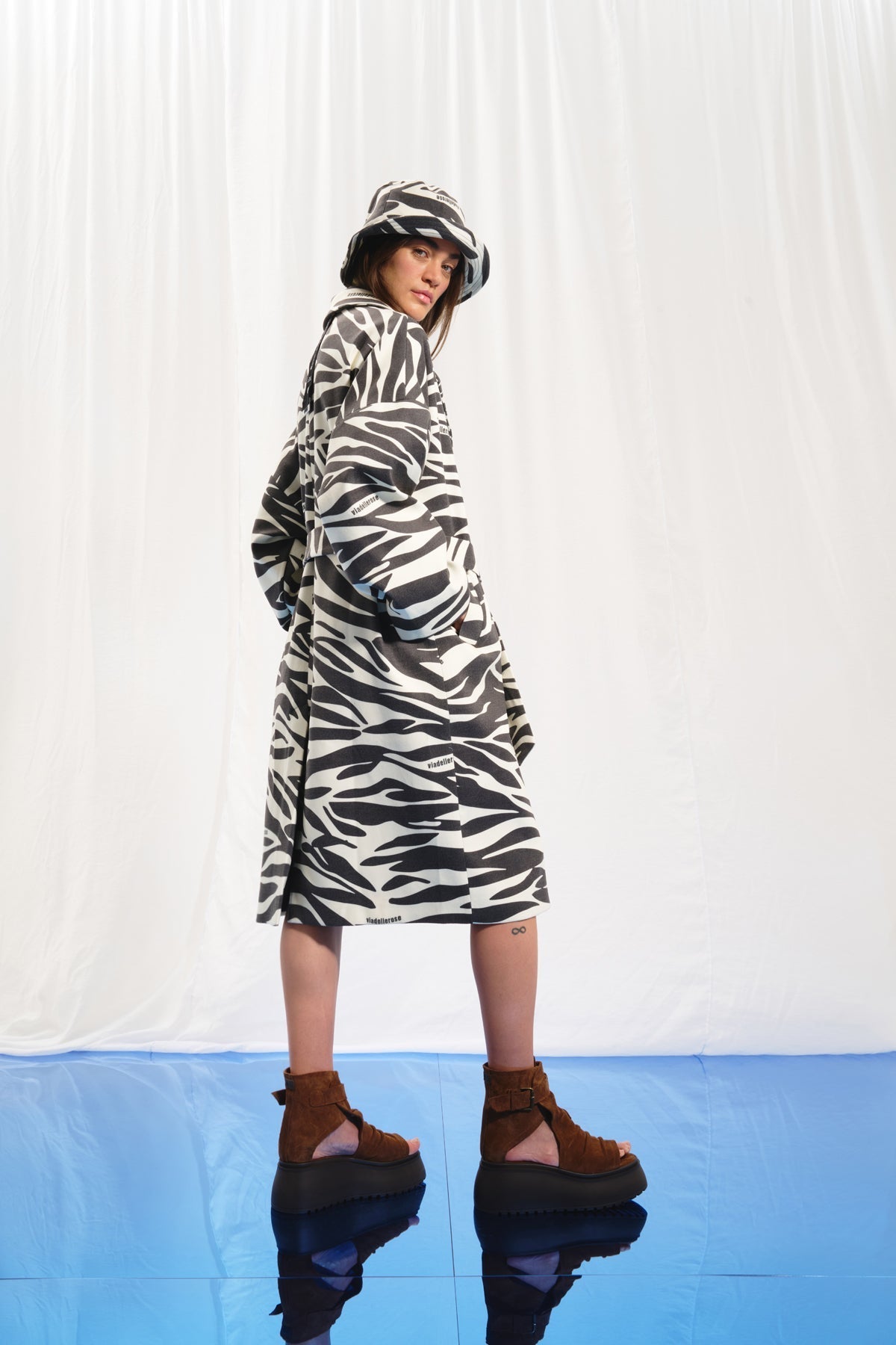 Black Off White Hat Joe3