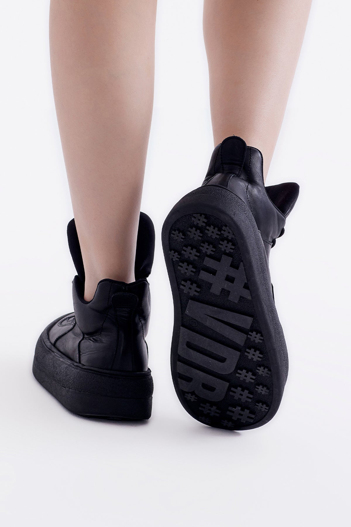 Nero Sneakers New Spirit