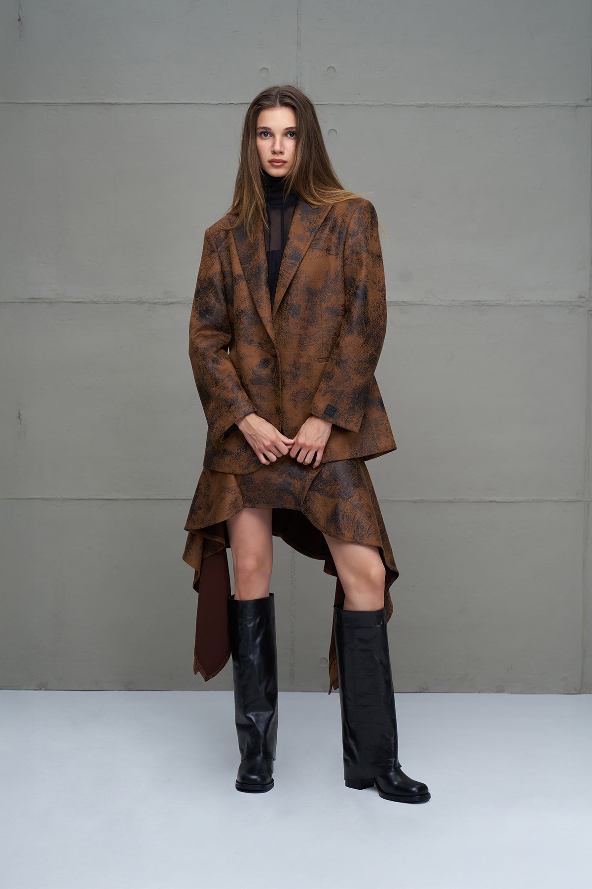 Black Chunky Heeled Leather Boots Pegaso