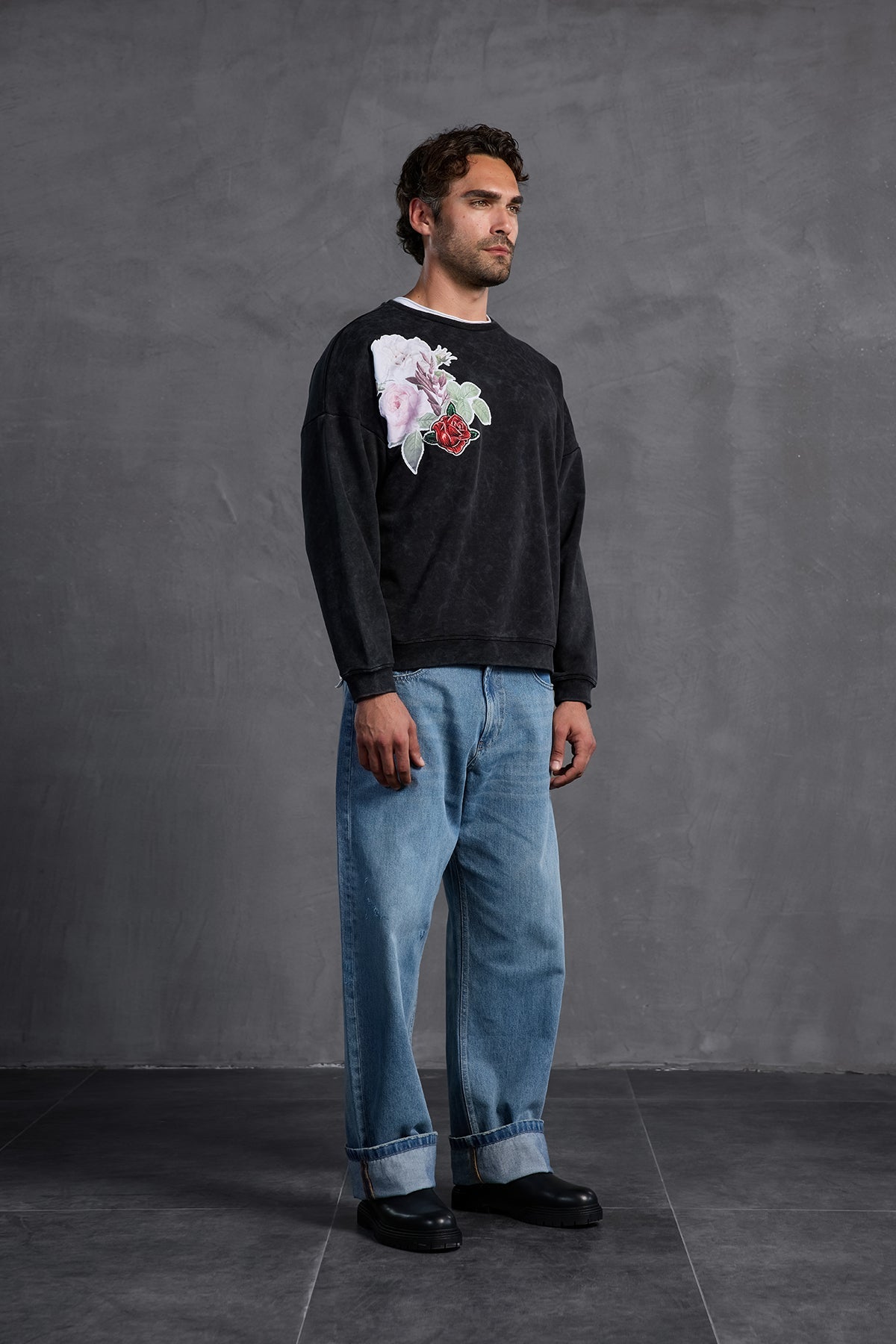 Black Printed Crew Neck Sweatshirt 10001