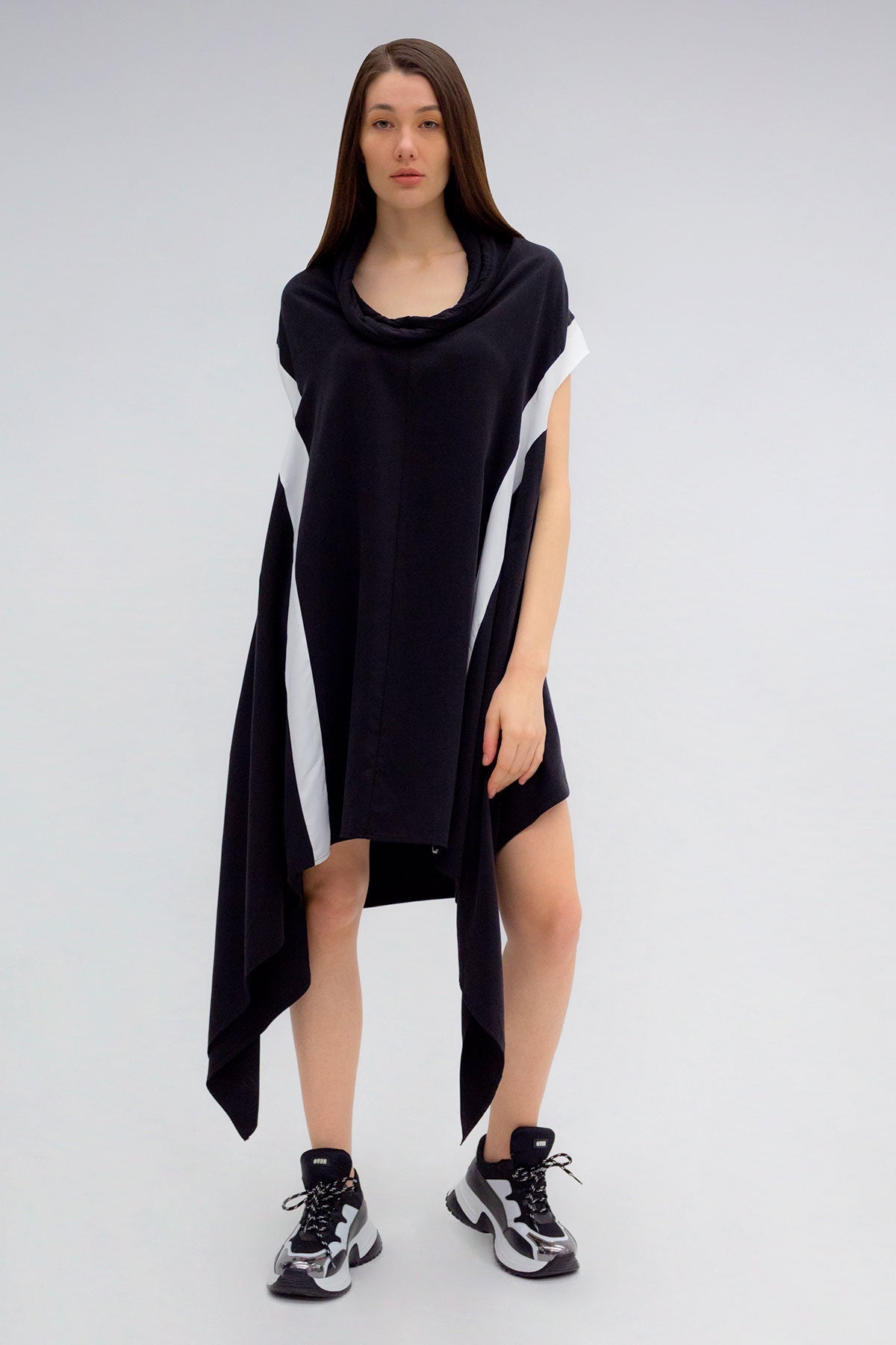 Nero Off White Dress 5197