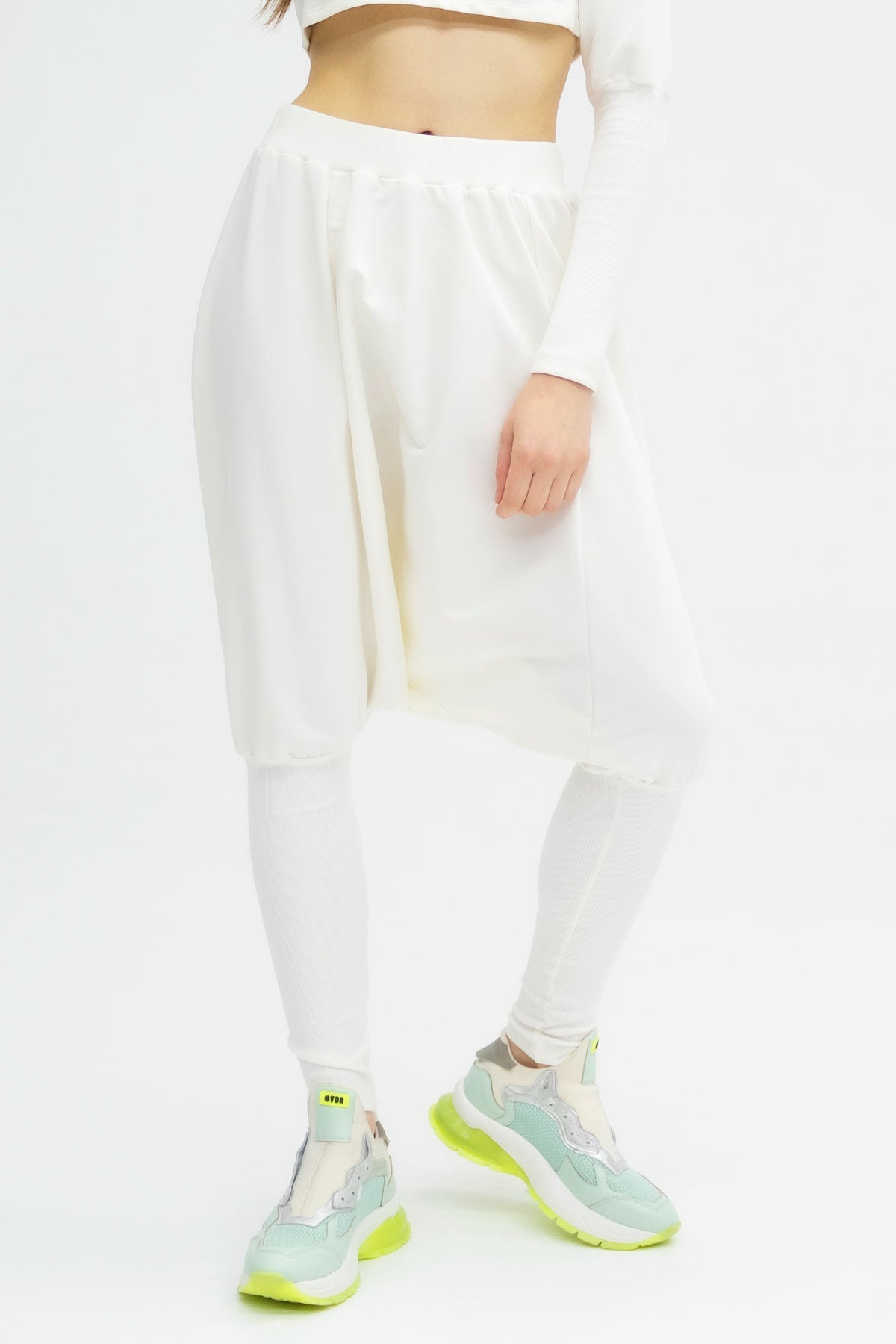 Off White Pants 5261