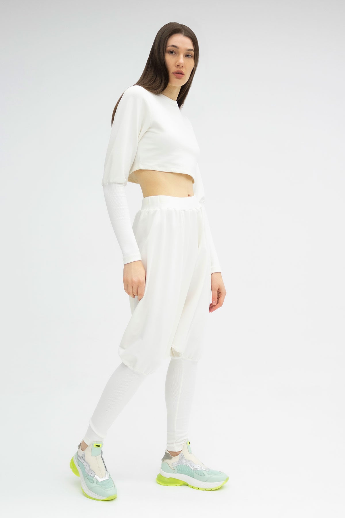 Off White Pants 5261