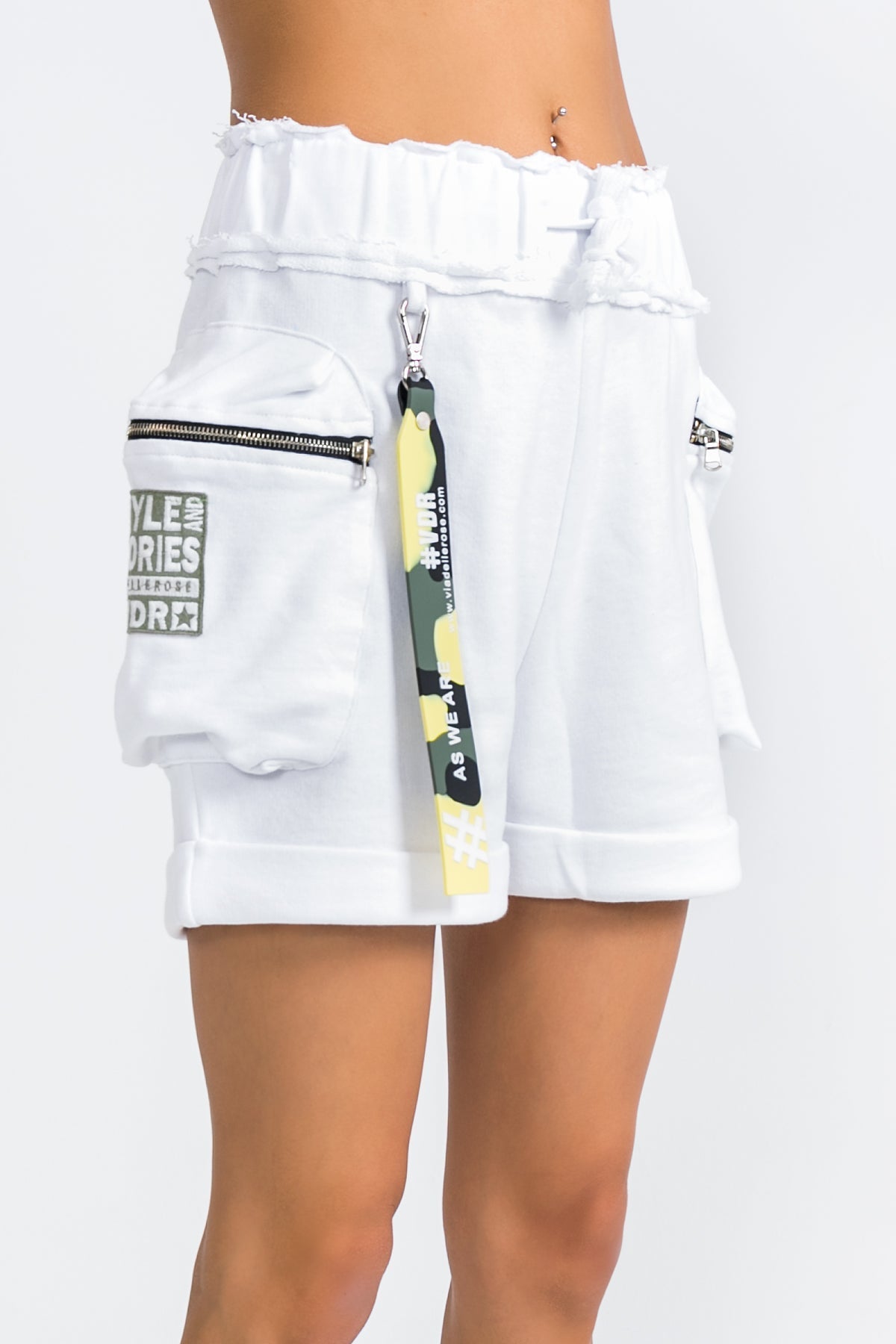Bianco Shorts 9252
