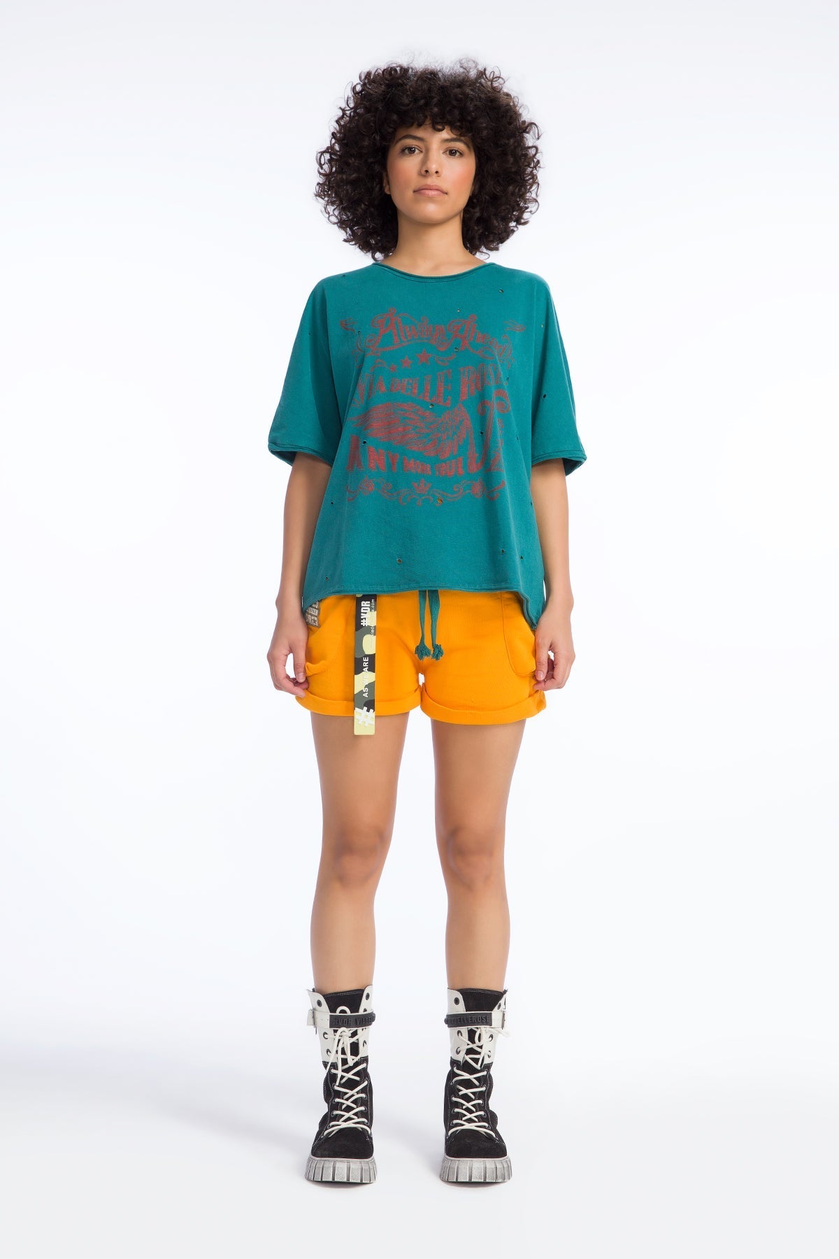 Sole Shorts 9252