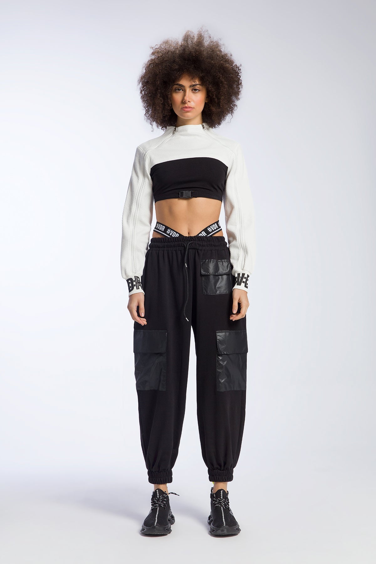 Off White Bolero 9302